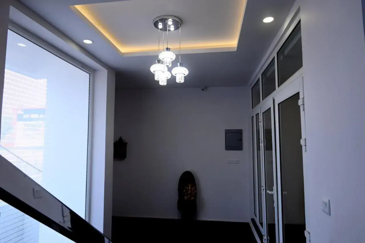 Veenas Vista Veenas Vista