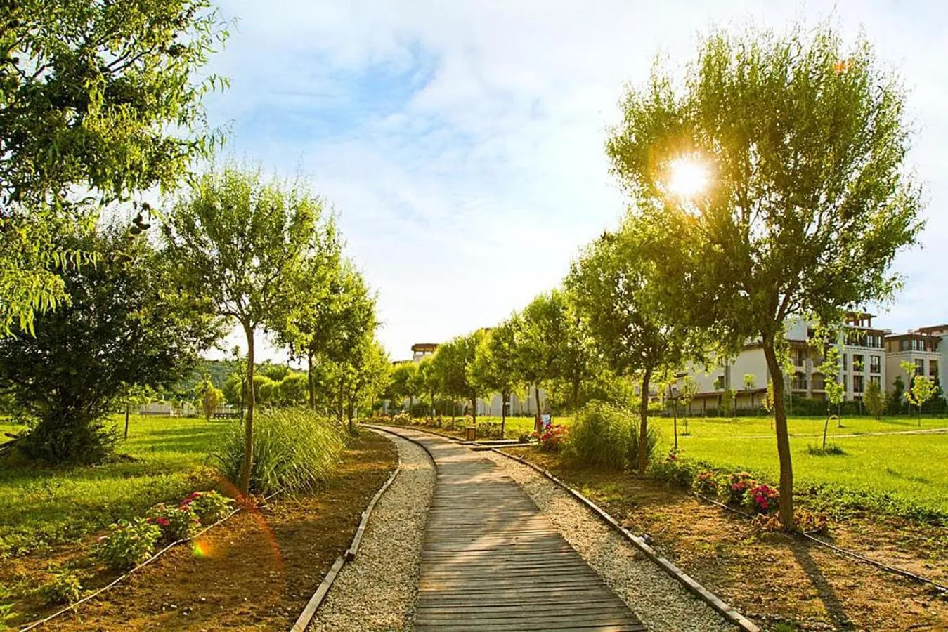 Garden in Green Life Beach Resort Apartment