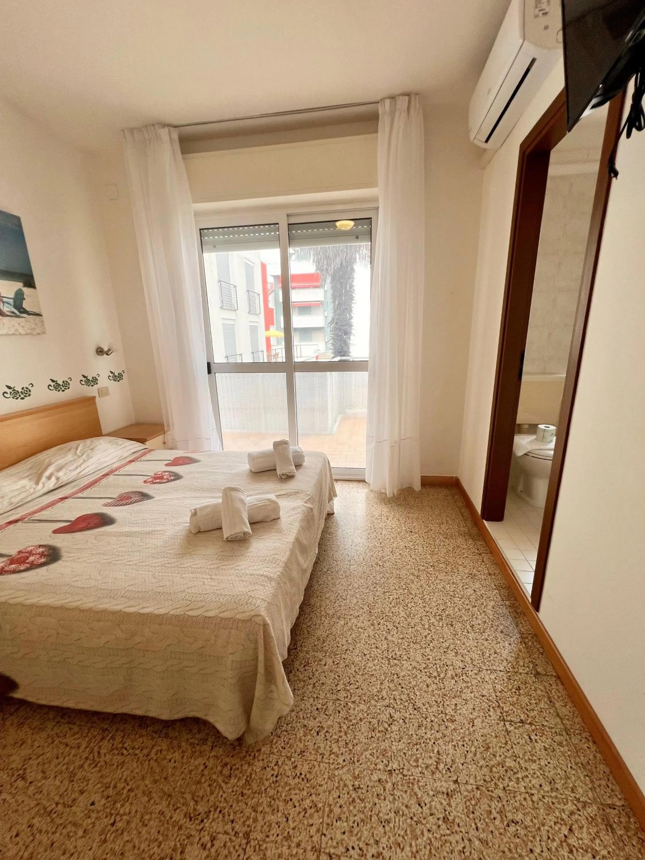 Photo of the whole room, Bed in Hotel Amalfi & Dépendance