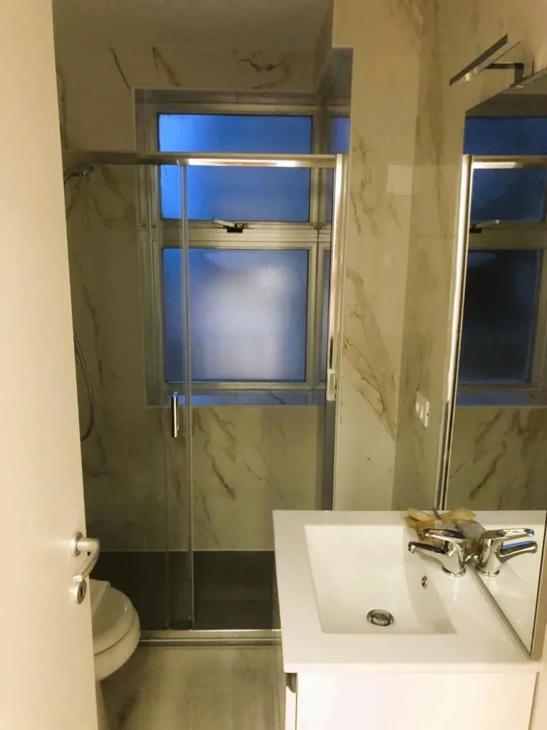 Shower in Hotel Amalfi & Dépendance