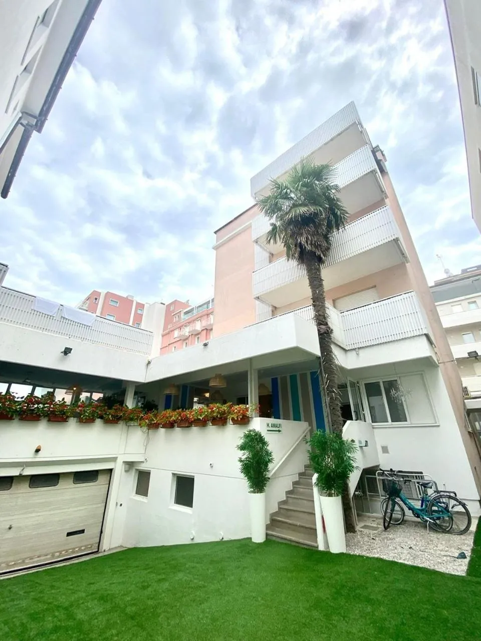 Property building in Hotel Amalfi & Dépendance