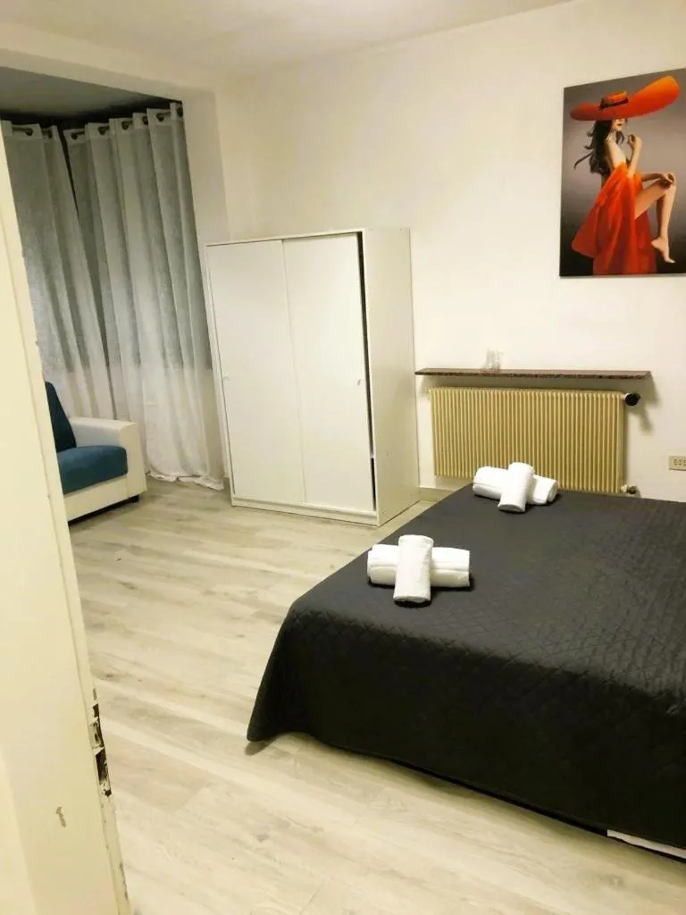 Photo of the whole room, Bed in Hotel Amalfi & Dépendance