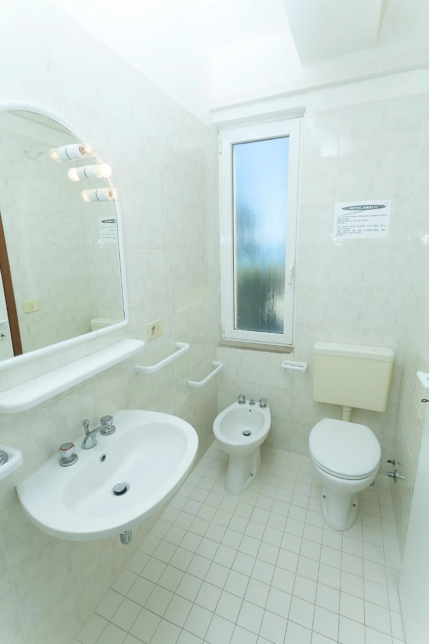 Shower in Hotel Amalfi & Dépendance
