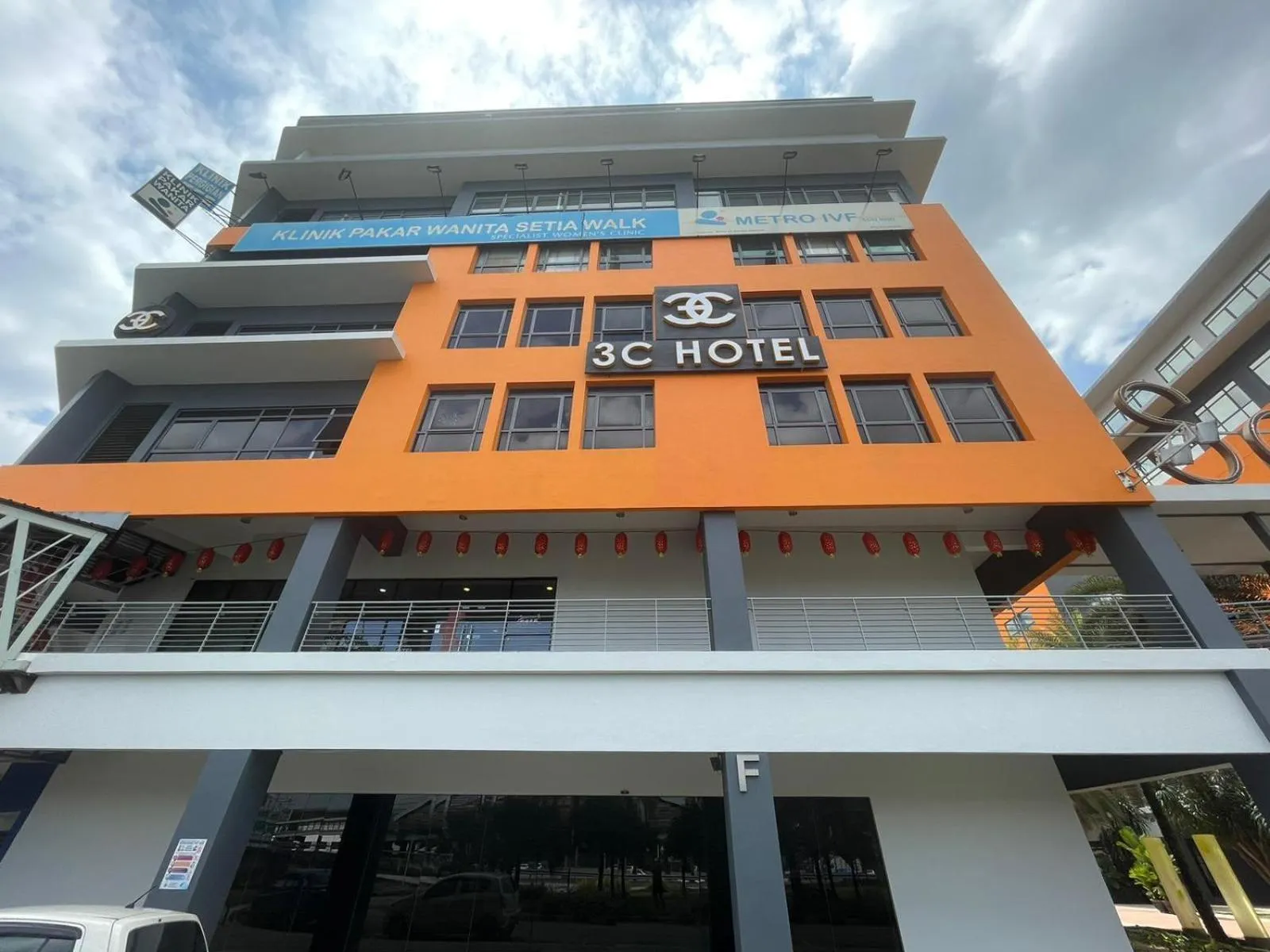Property building in 3C HOTEL Setia Walk Puchong