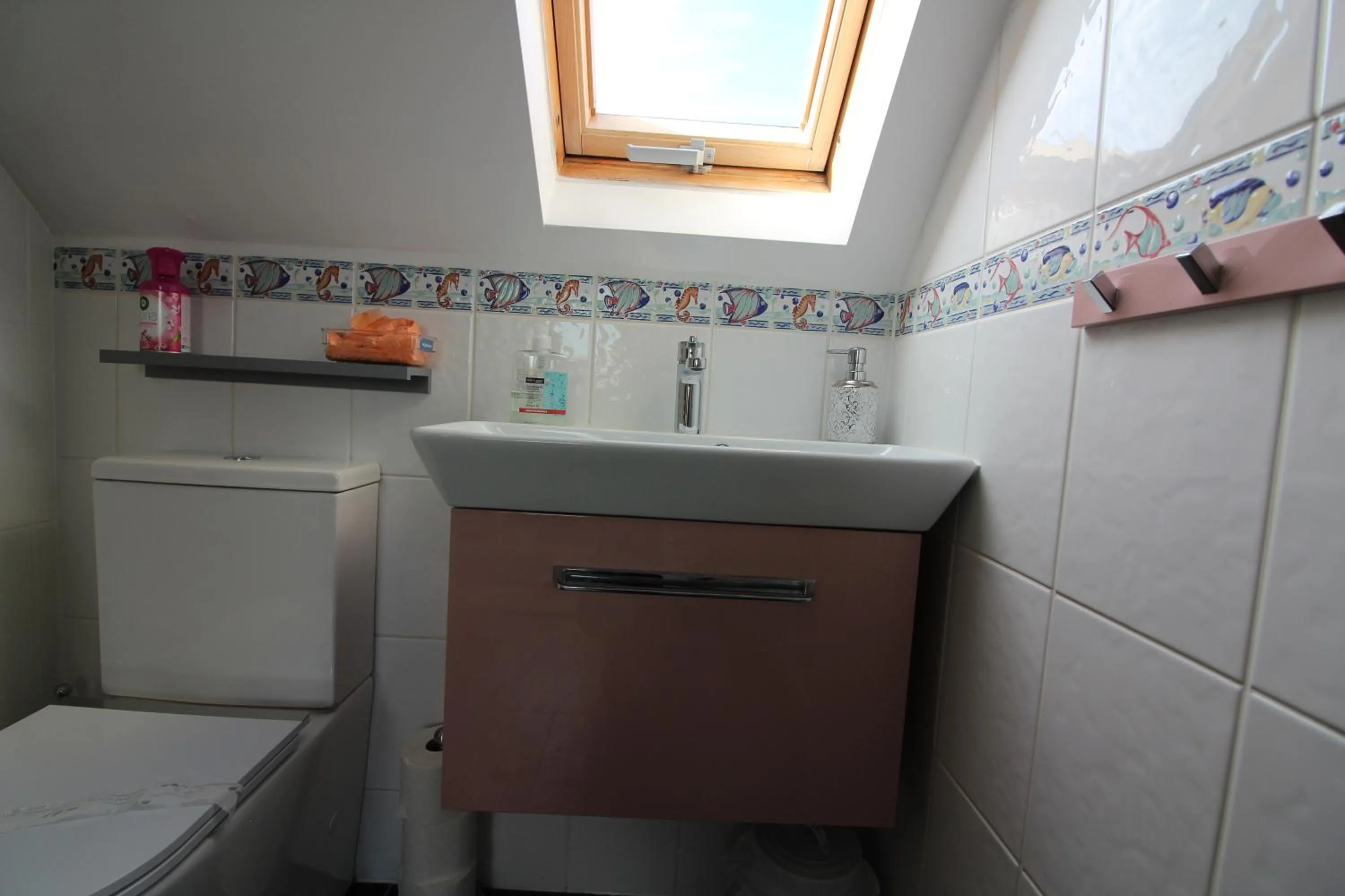 Bathroom in Melorne Farm Guest House