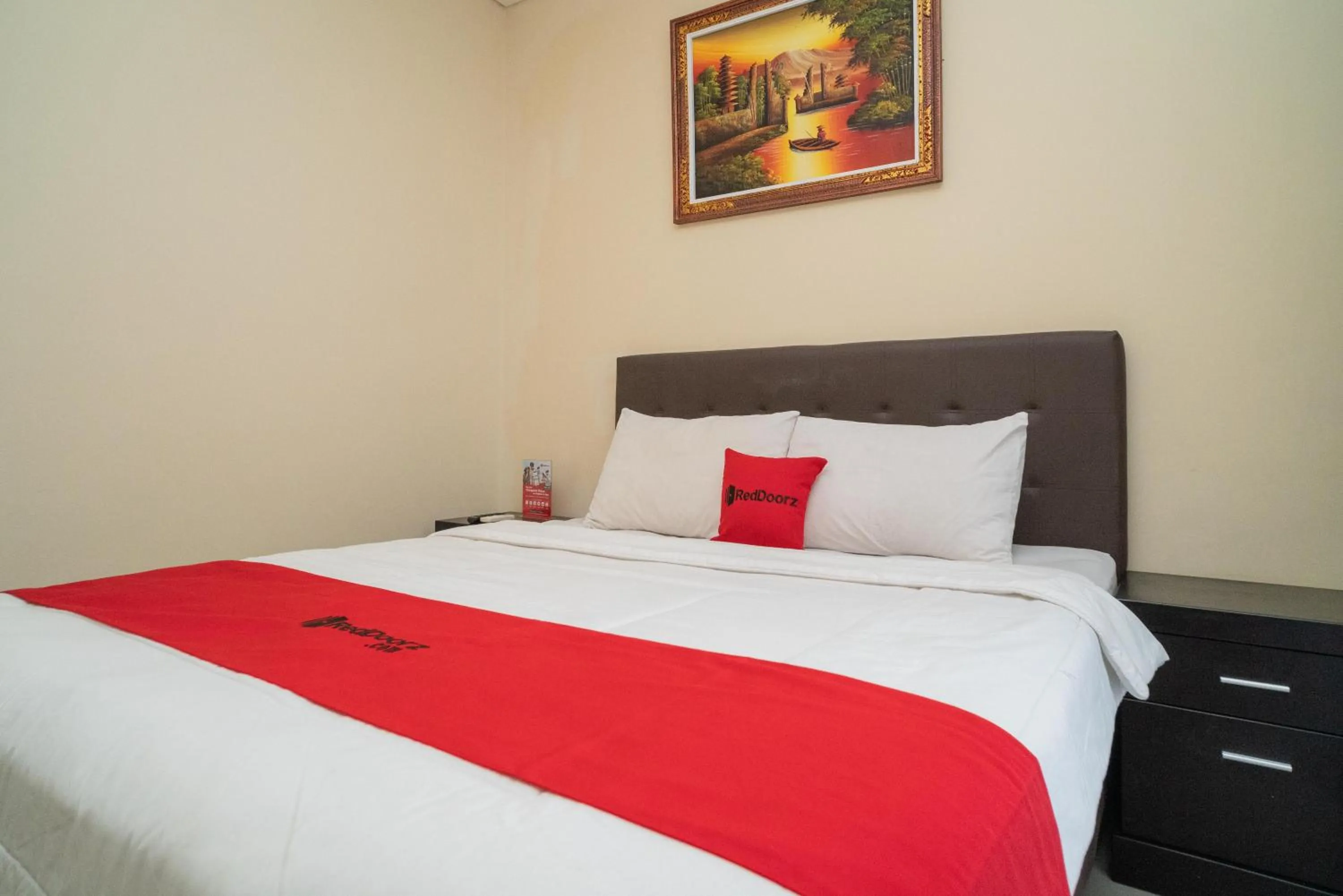 Bed in RedDoorz near ITDC Nusa Dua
