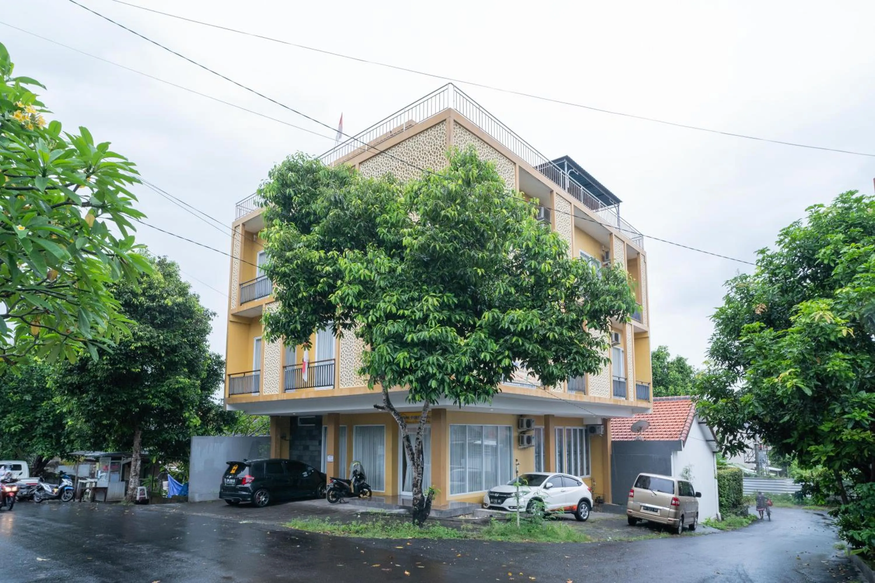 Property building in RedDoorz near ITDC Nusa Dua