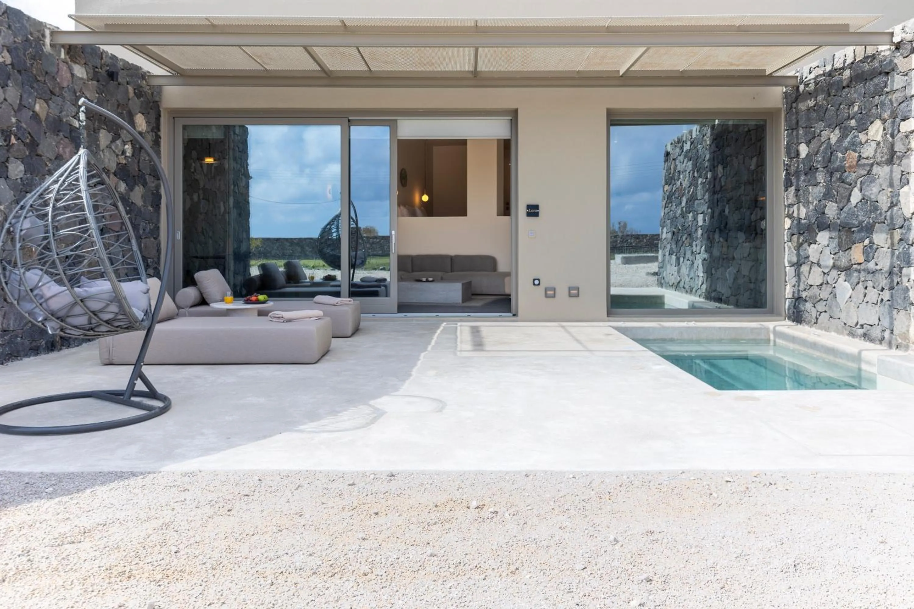 Santopaz Suites