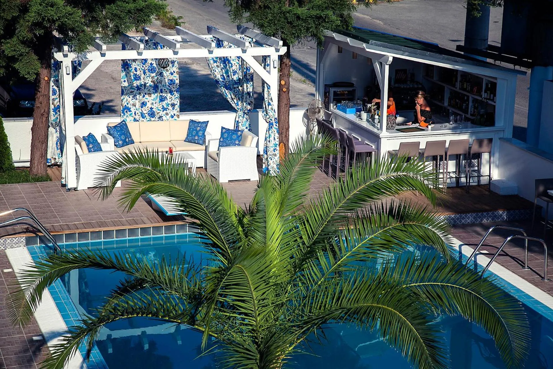 Swimming pool in Hotel Philippos Livadeia