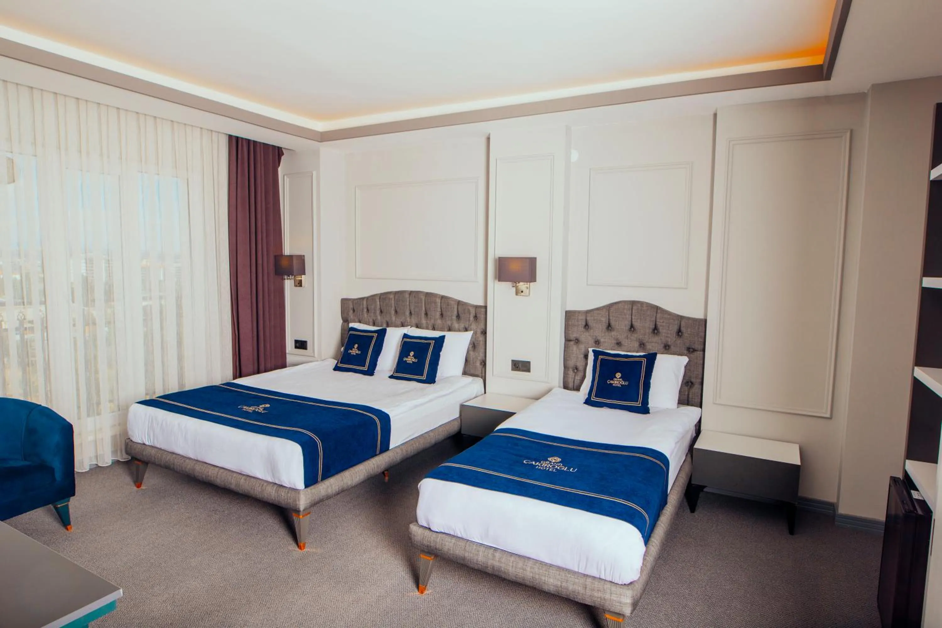 Bed in GRAND ÇAKIROĞLU HOTEL