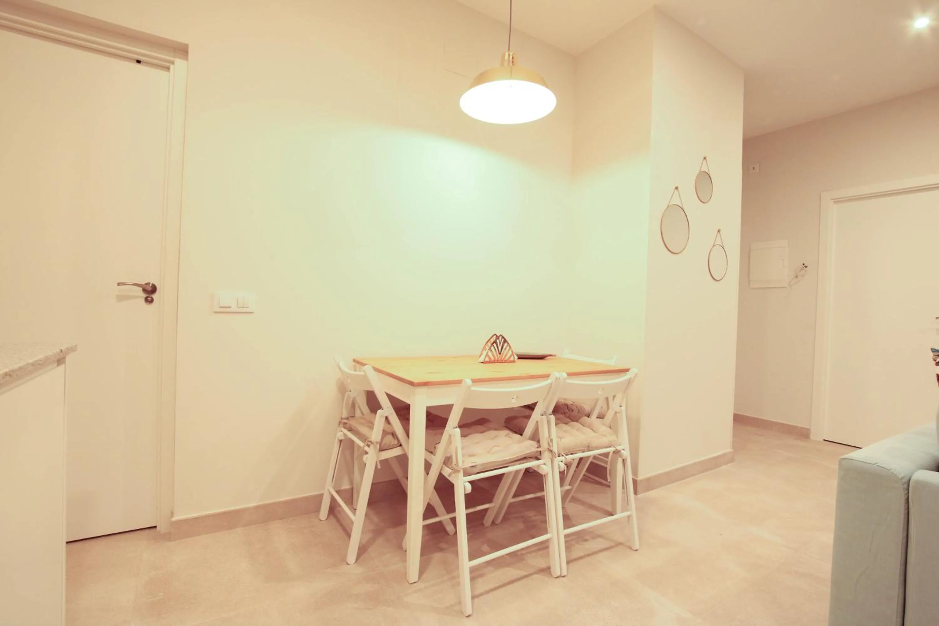 Dining area in A un paso de la Catedral