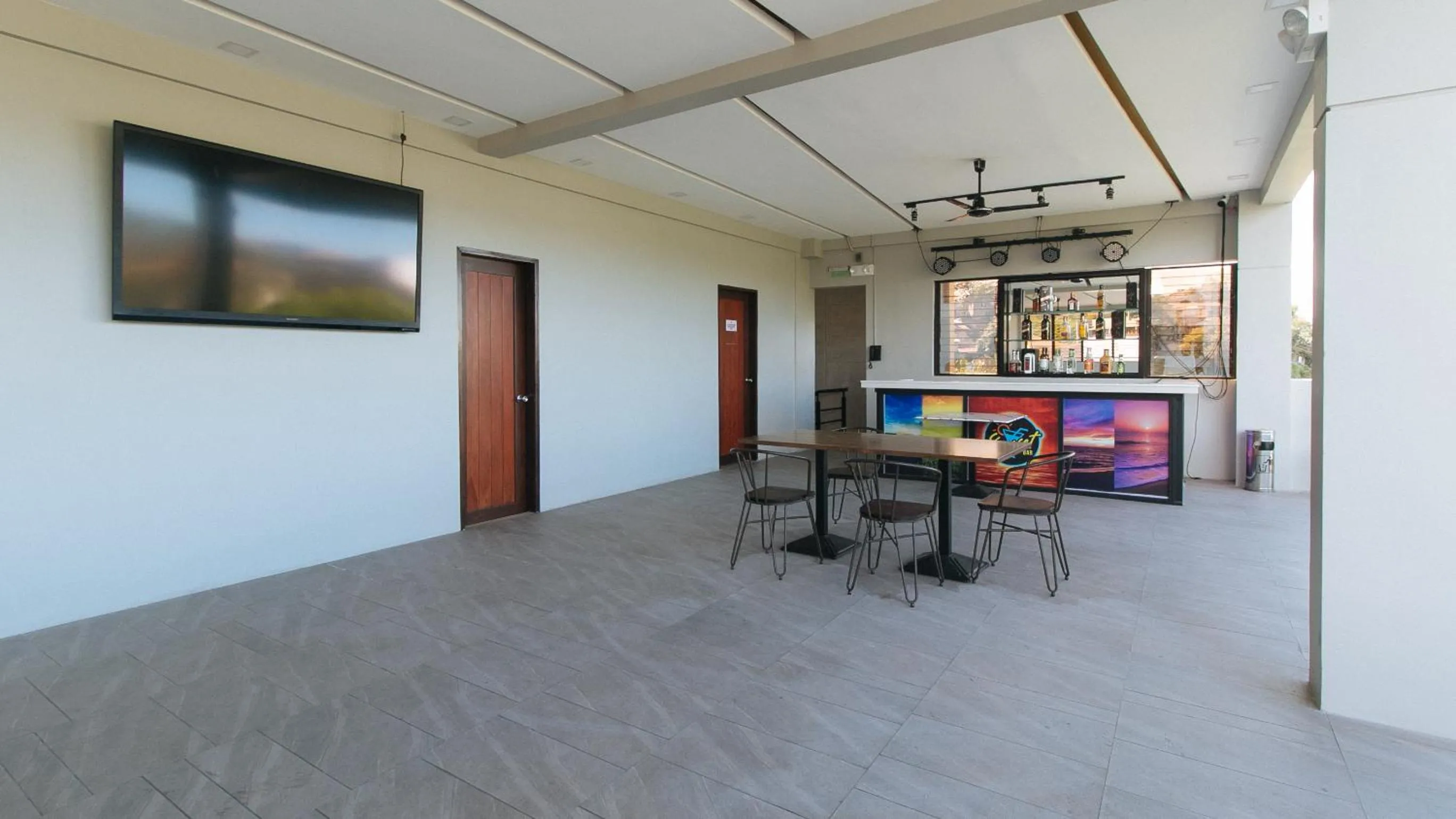 Evening entertainment in Sunny Day Residences Antipolo