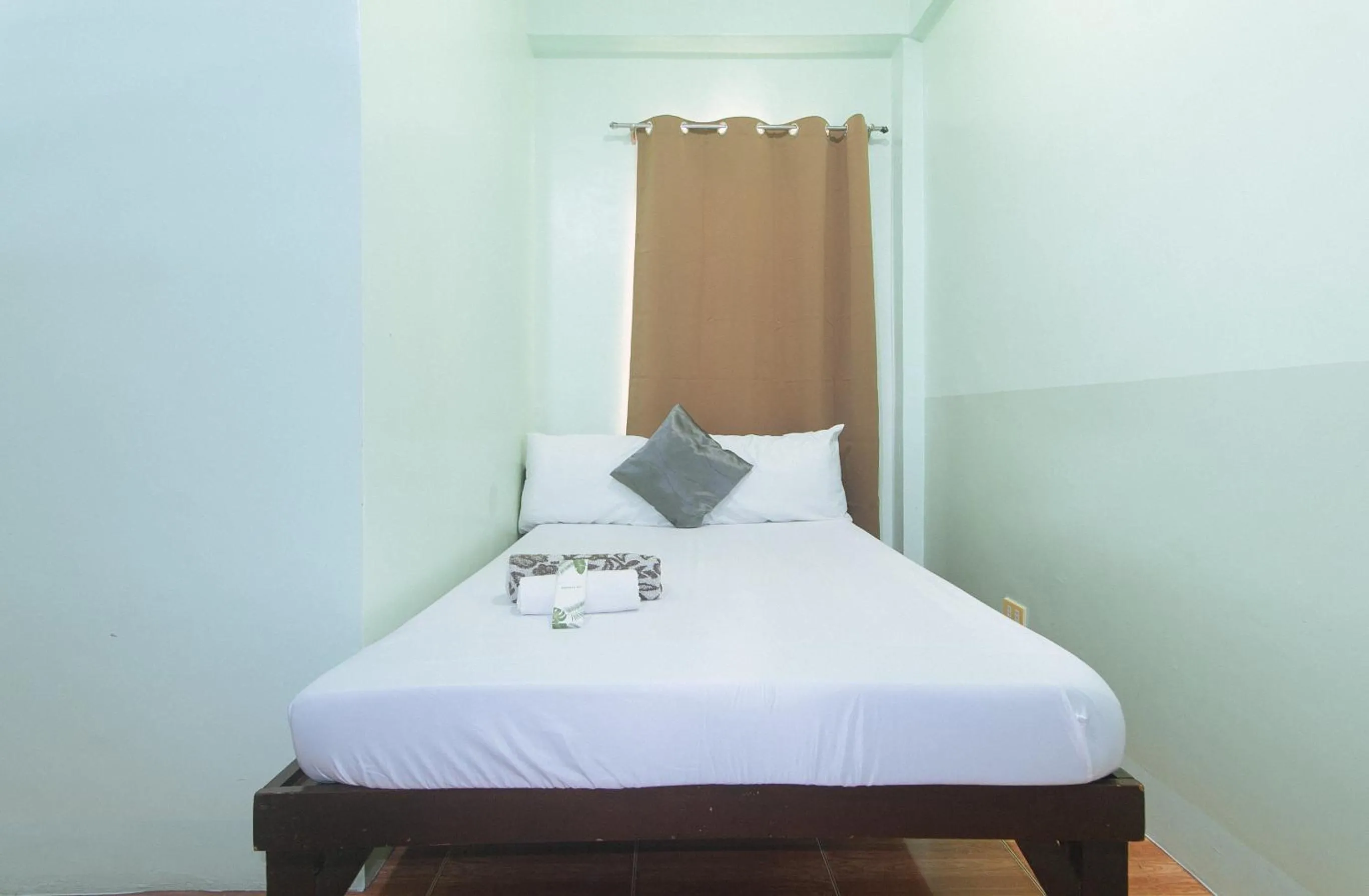 Bed in En Gedi Beach Resort by RedDoorz