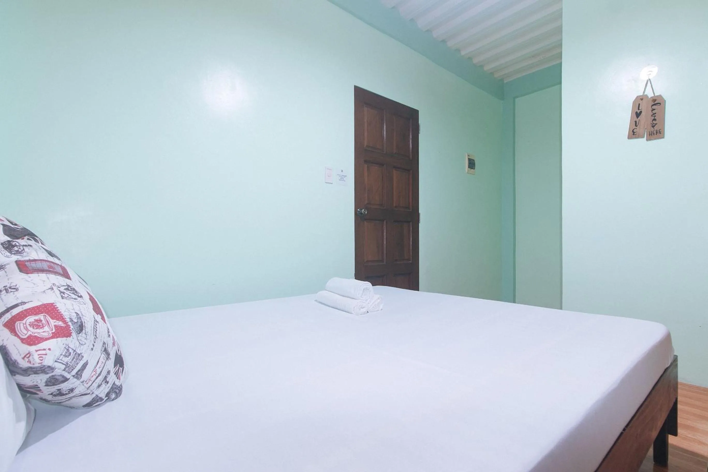 Photo of the whole room, Bed in En Gedi Beach Resort by RedDoorz