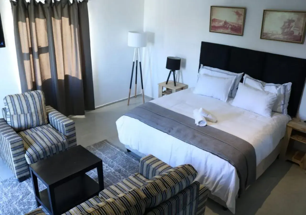 Standard King Room in Pixie Lodge Standard King Room in Pixie Lodge