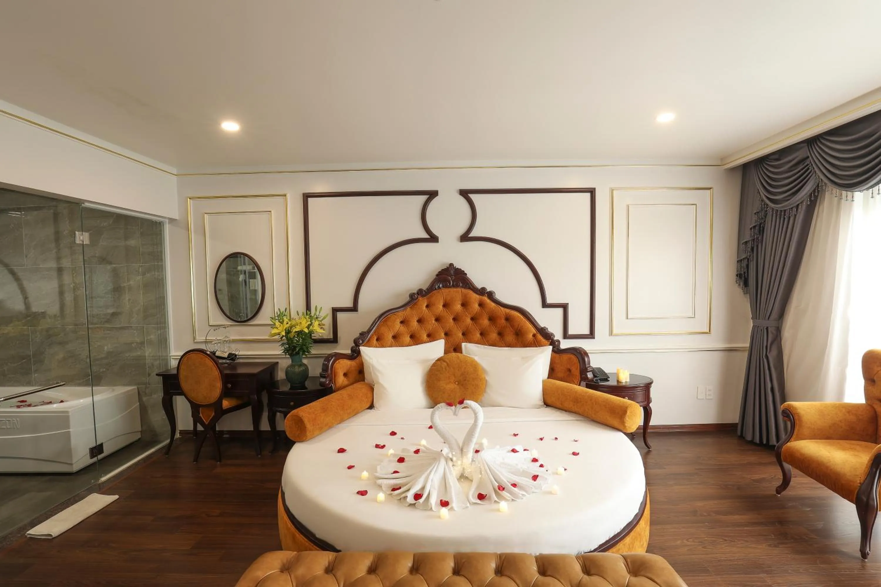 Bed in Royal Văn Phú Hotel