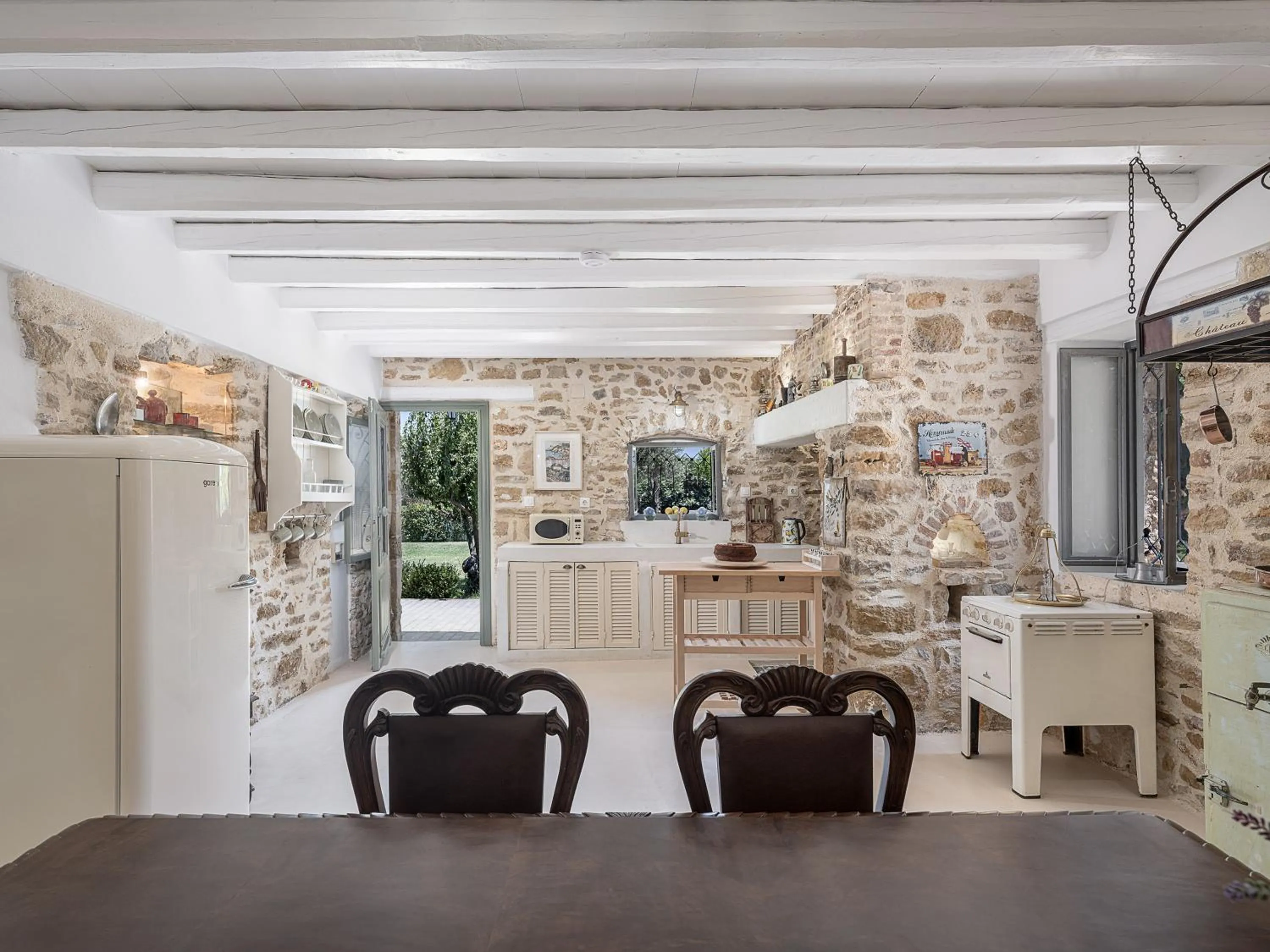 Kitchen or kitchenette in Ondathaki Pirgos