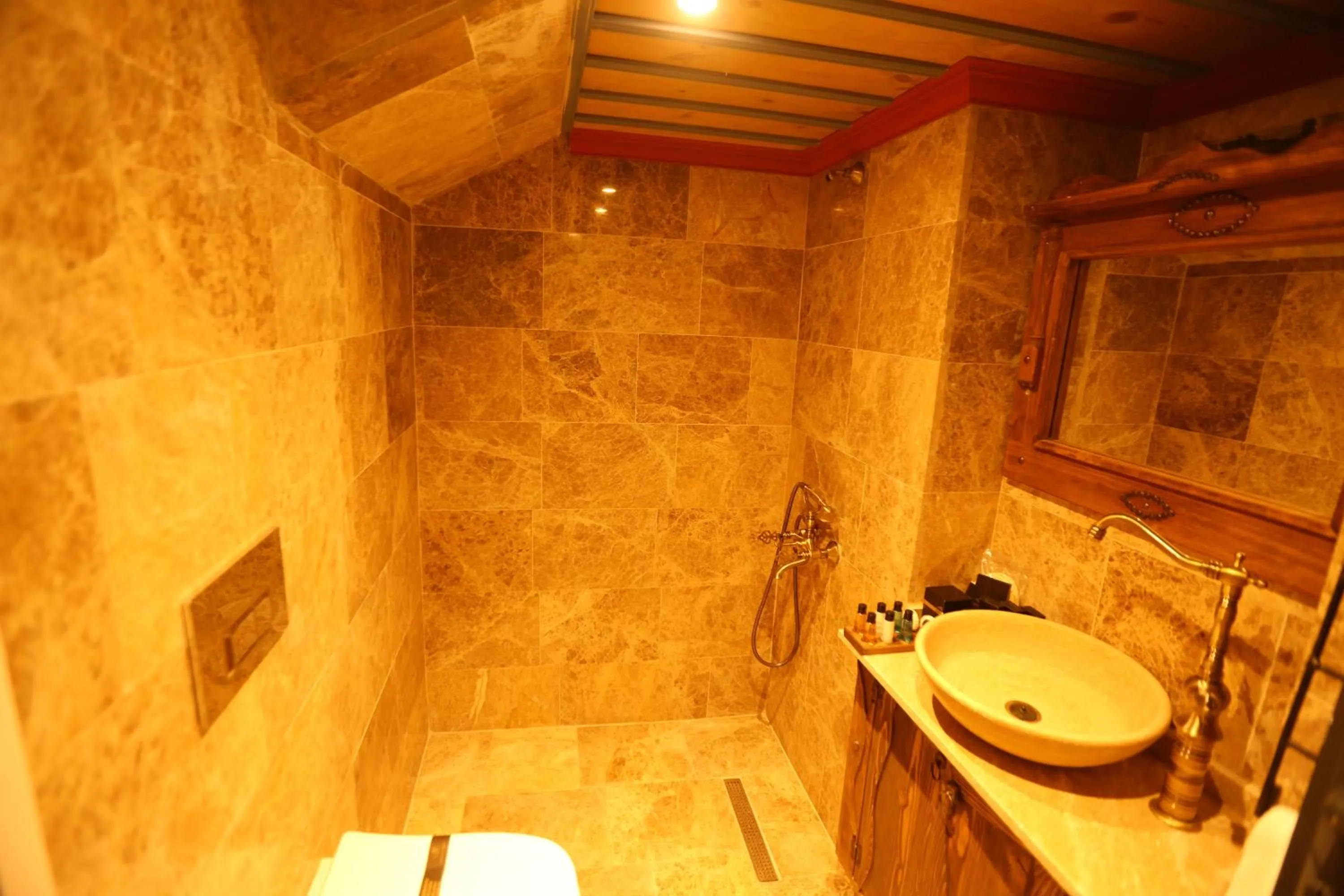 Shower in Akritis Cappadocia House