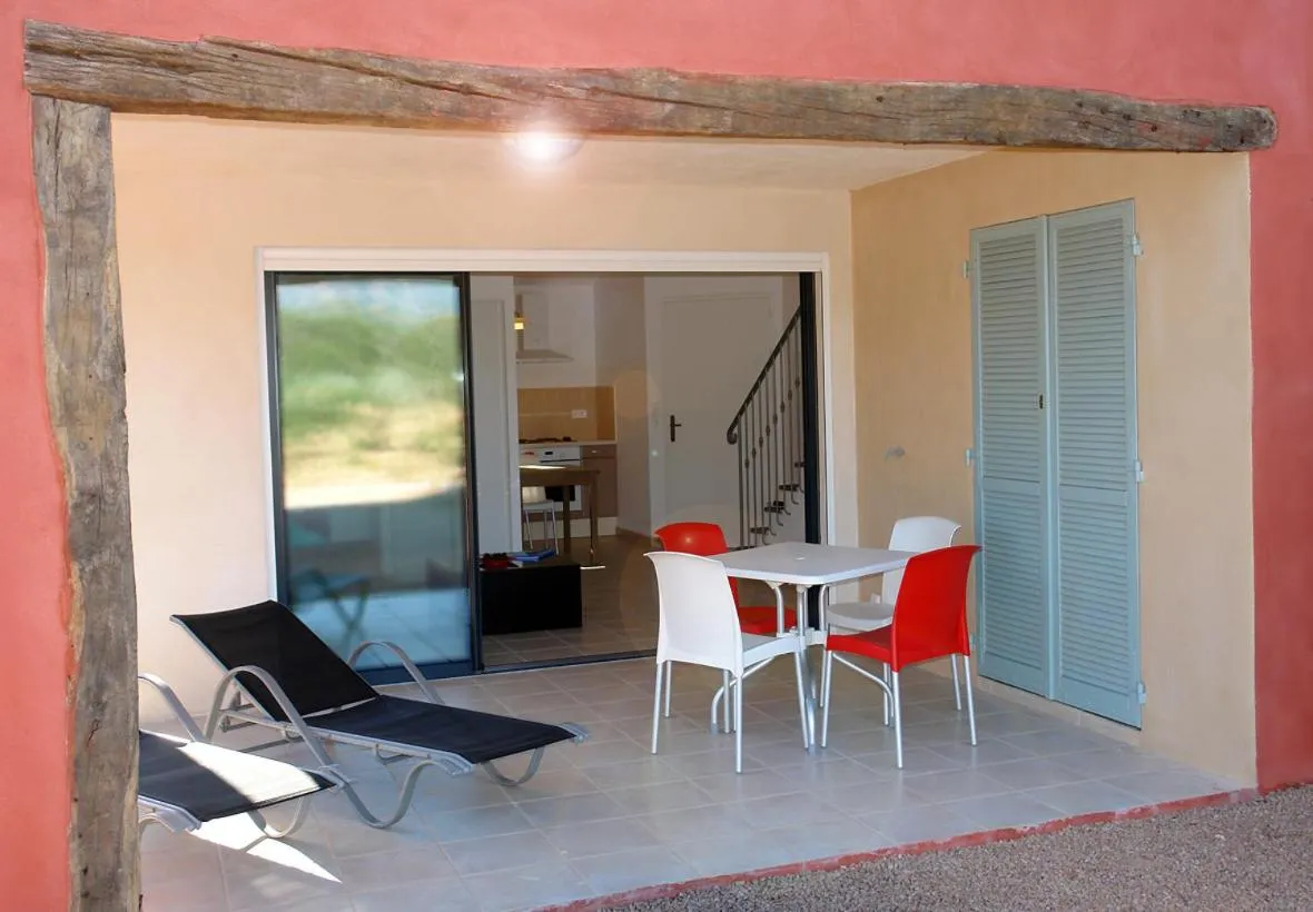 Property building in Casa Mia