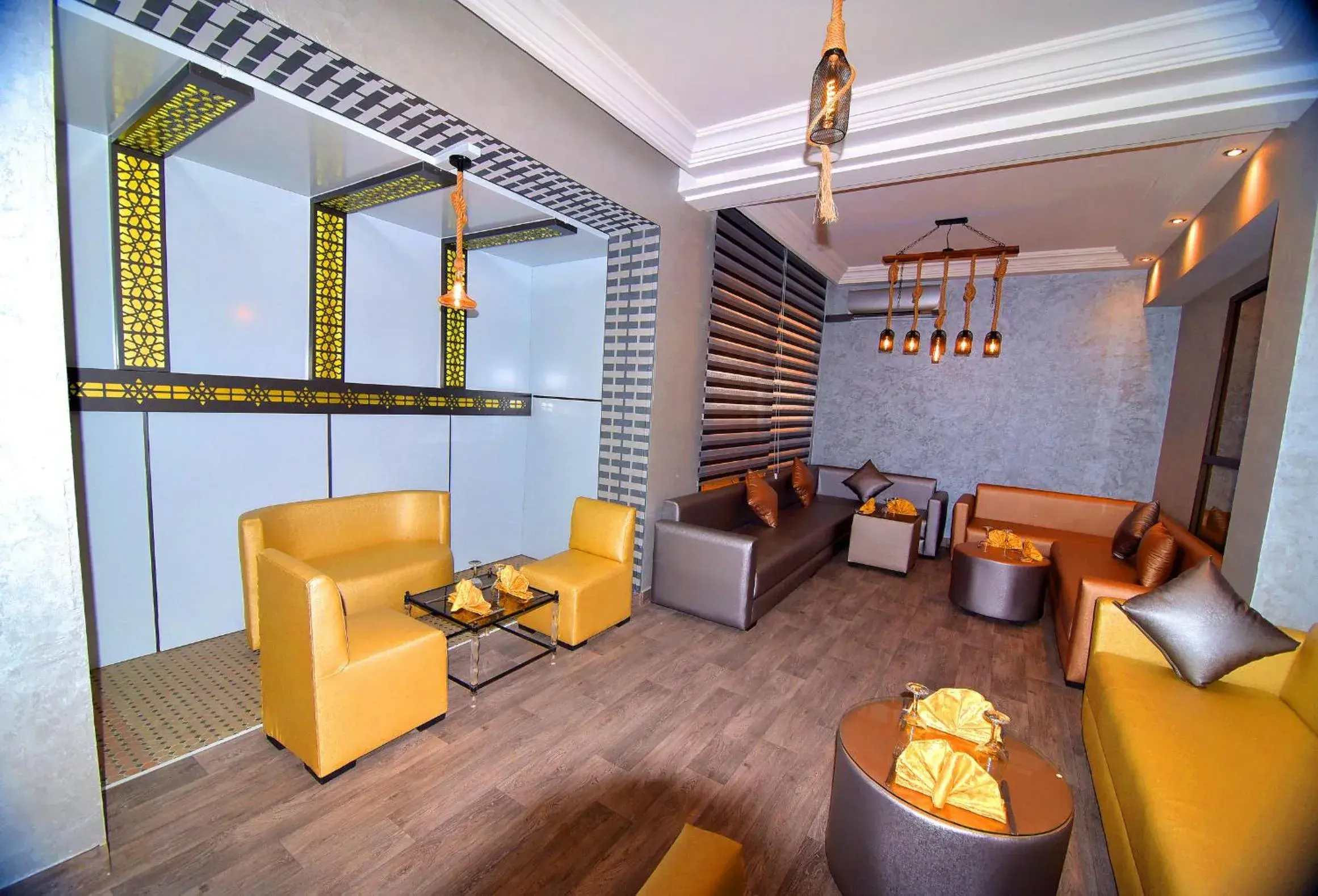 Restaurant/places to eat in Hotel Nouzha Restaurant/places to eat in Hotel Nouzha