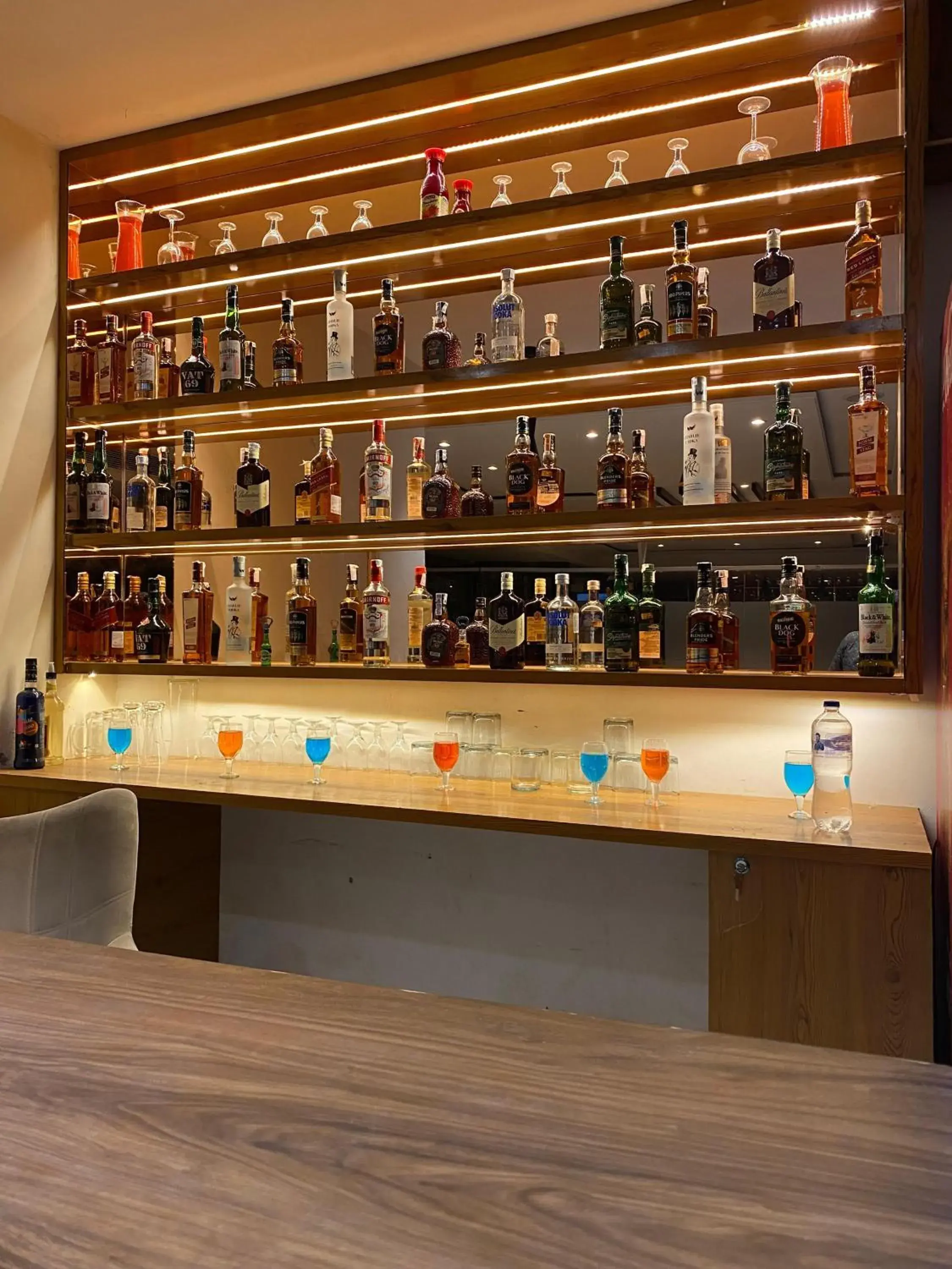 Lounge or bar in RRV Hotel Lounge or bar in RRV Hotel