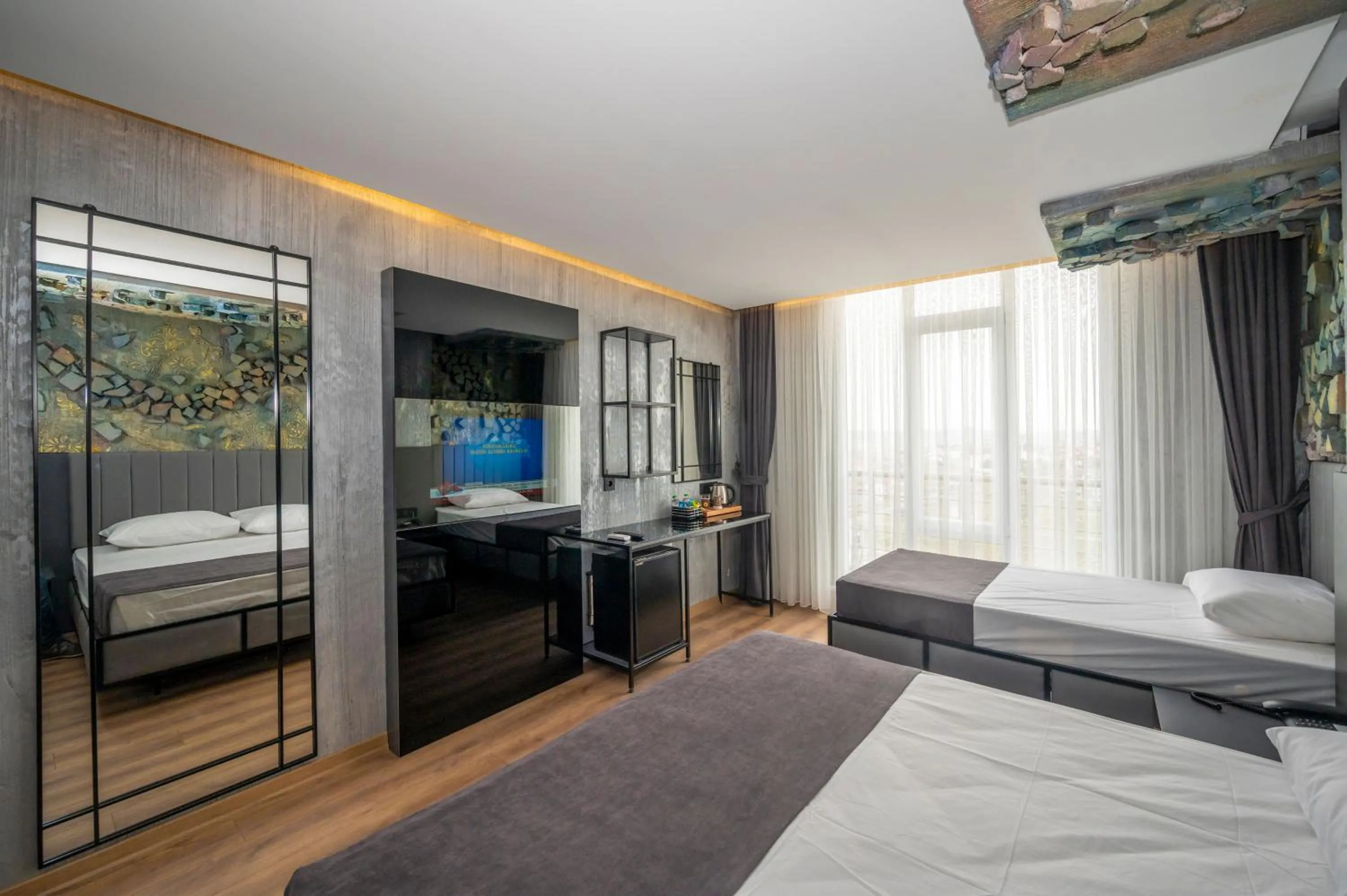 Photo of the whole room, Bed in Continental Airport Hotel