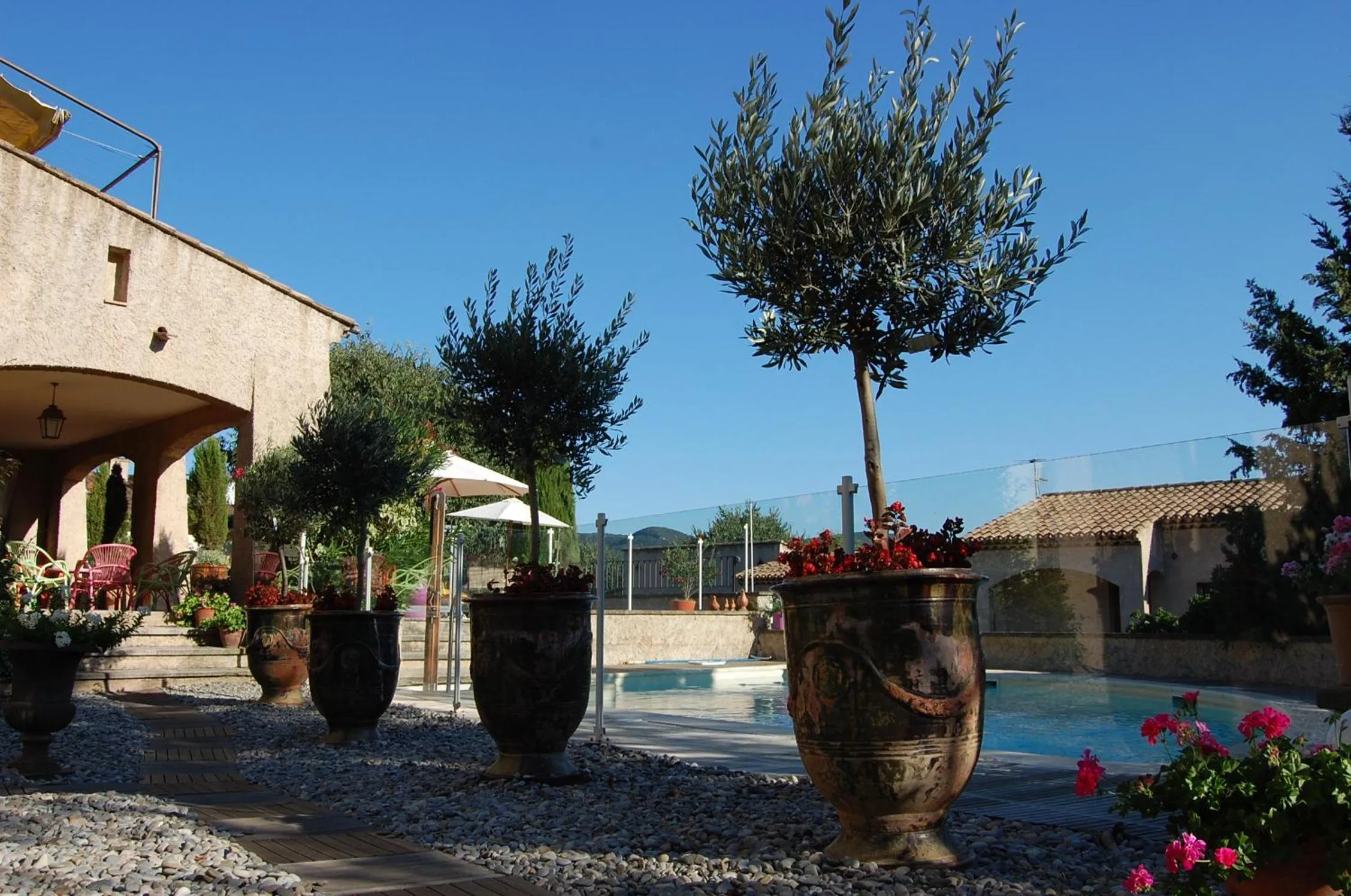 Swimming pool in Le Mas de l'Orangerie 3 etoiles