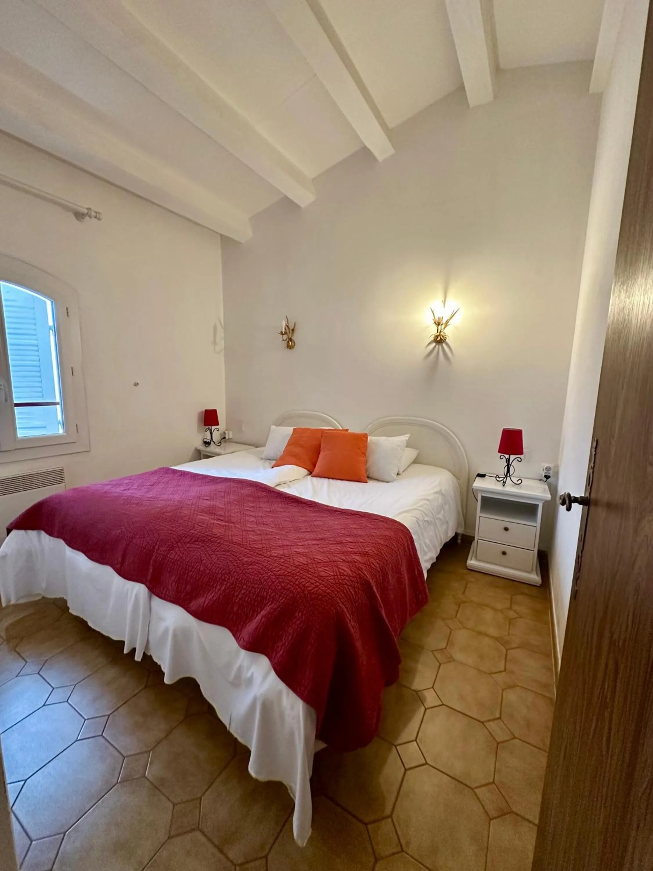Bed in Le Mas de l'Orangerie 3 etoiles