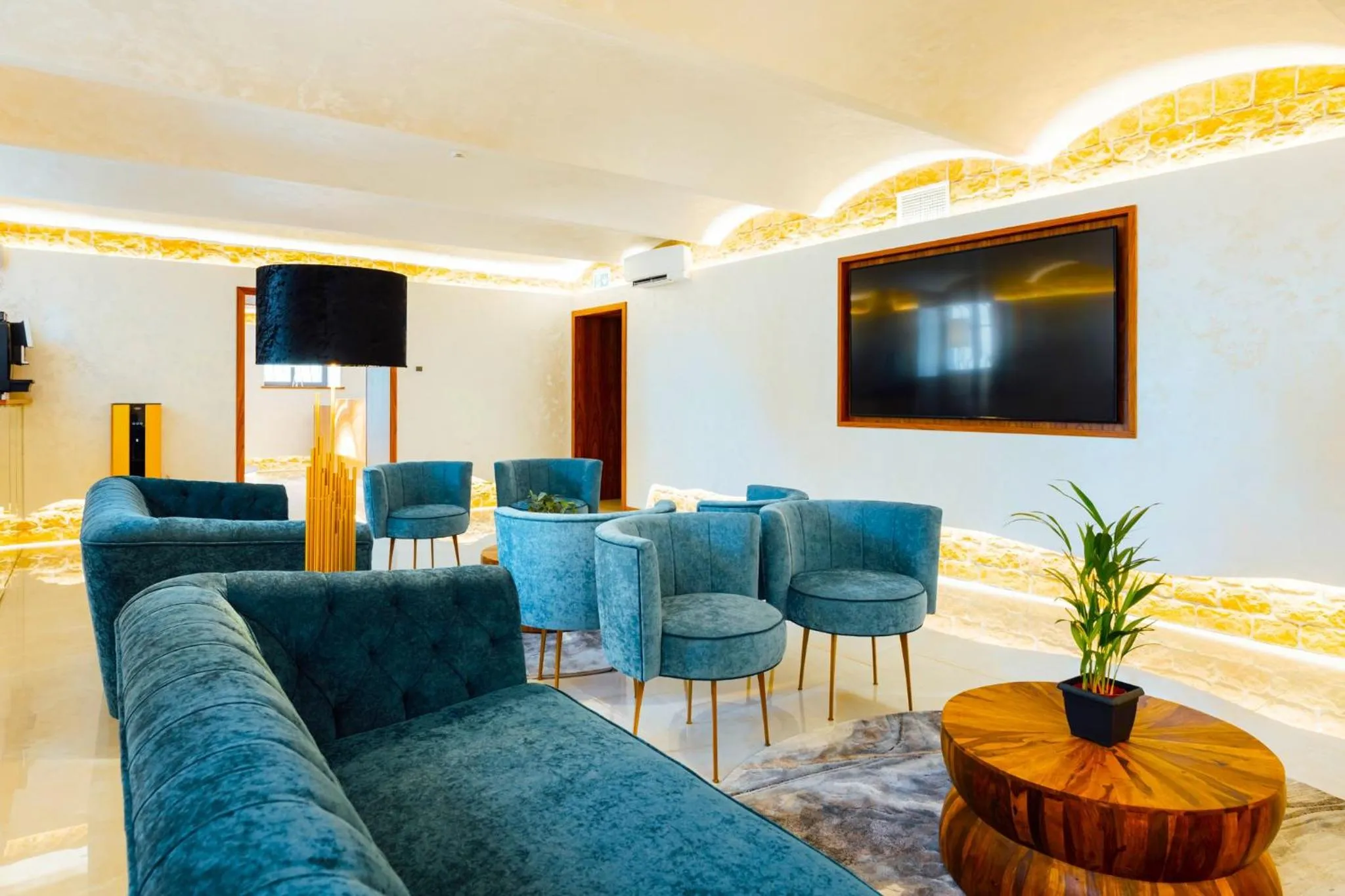 Lobby or reception in Aparthotel Amella