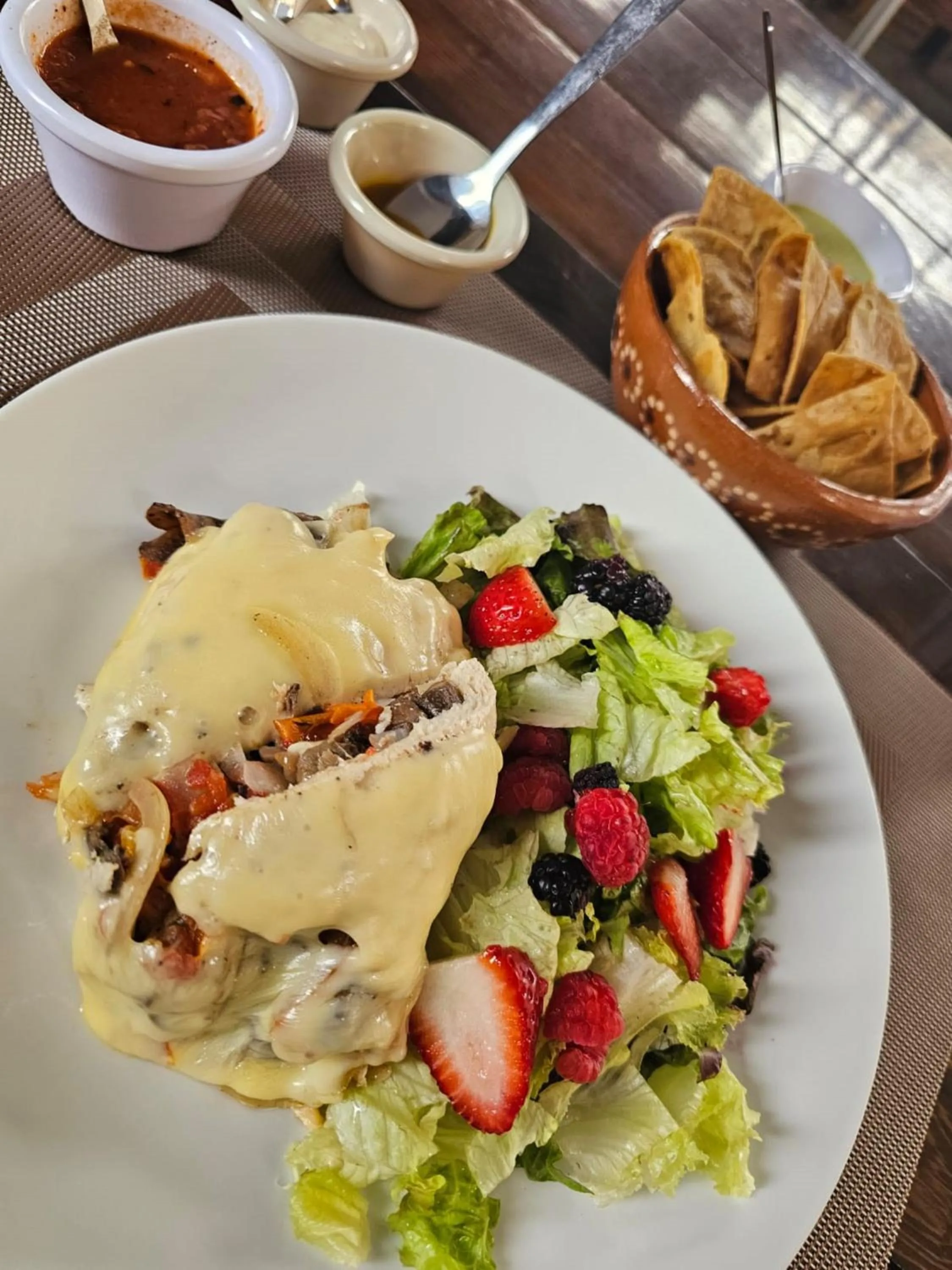 Food and drinks in Hotel Peña Florencia