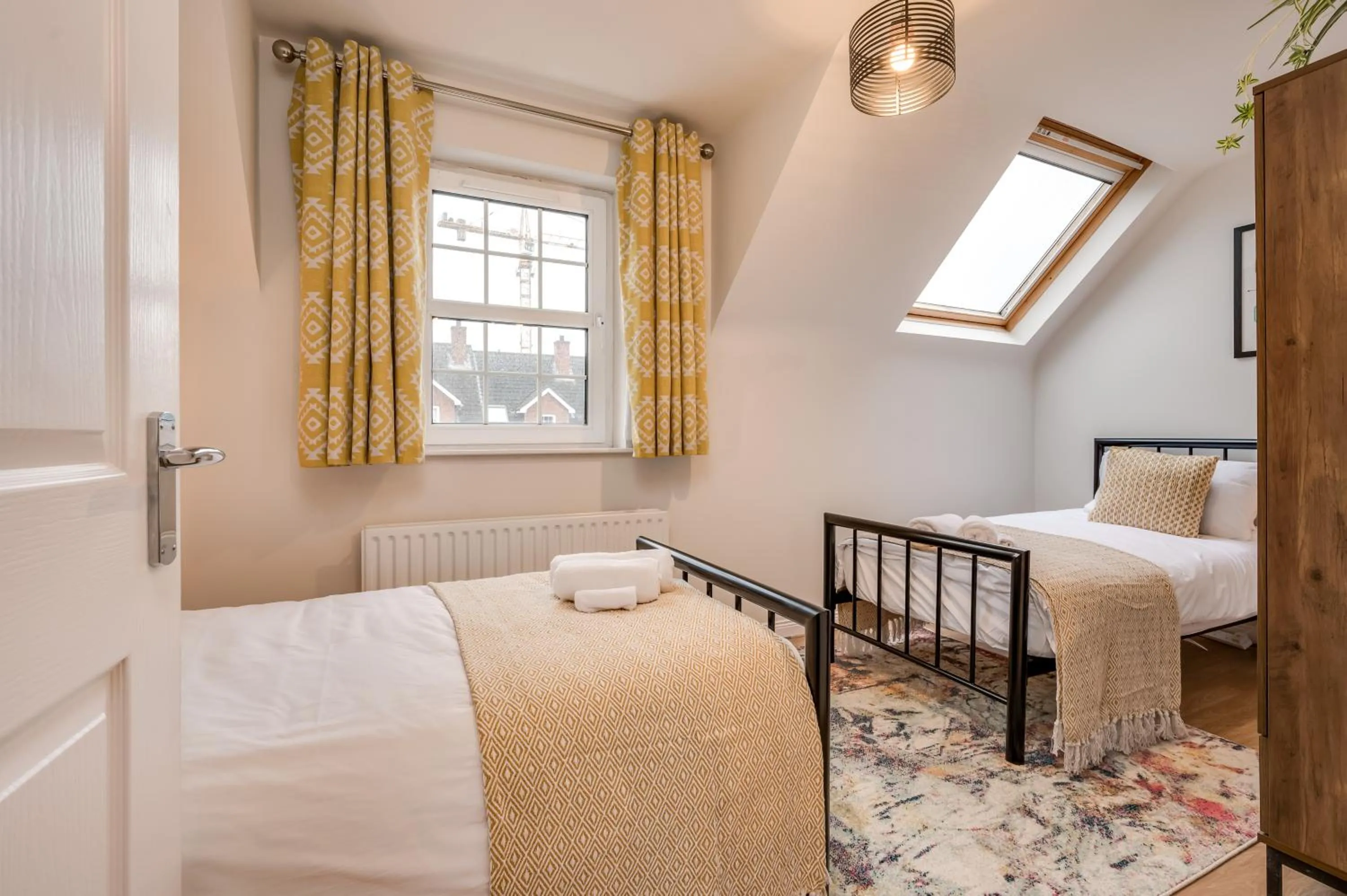 Bedroom in Central Belfast Apartments: Ashley Mews