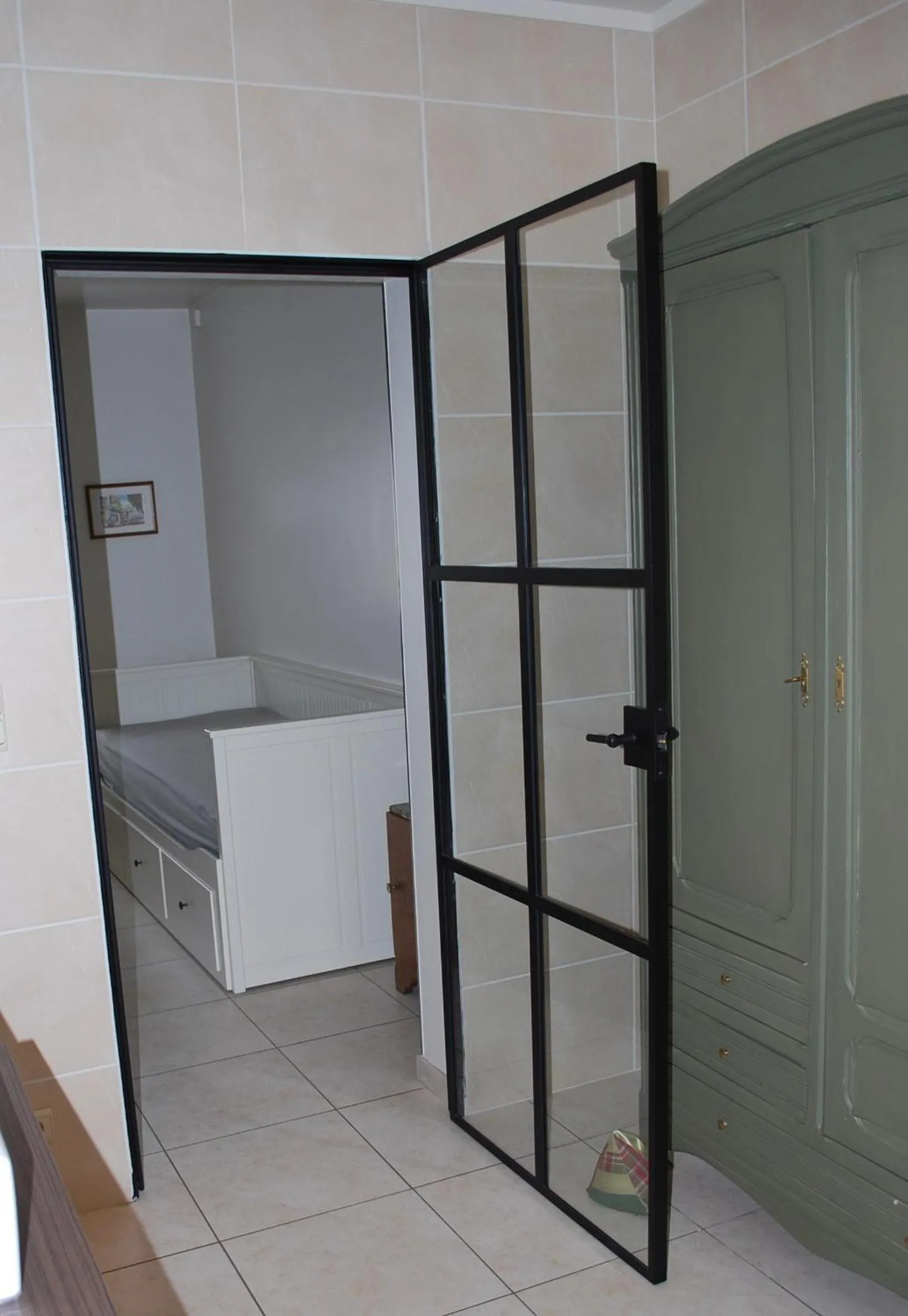 Bed in B&B Coup de Coeur