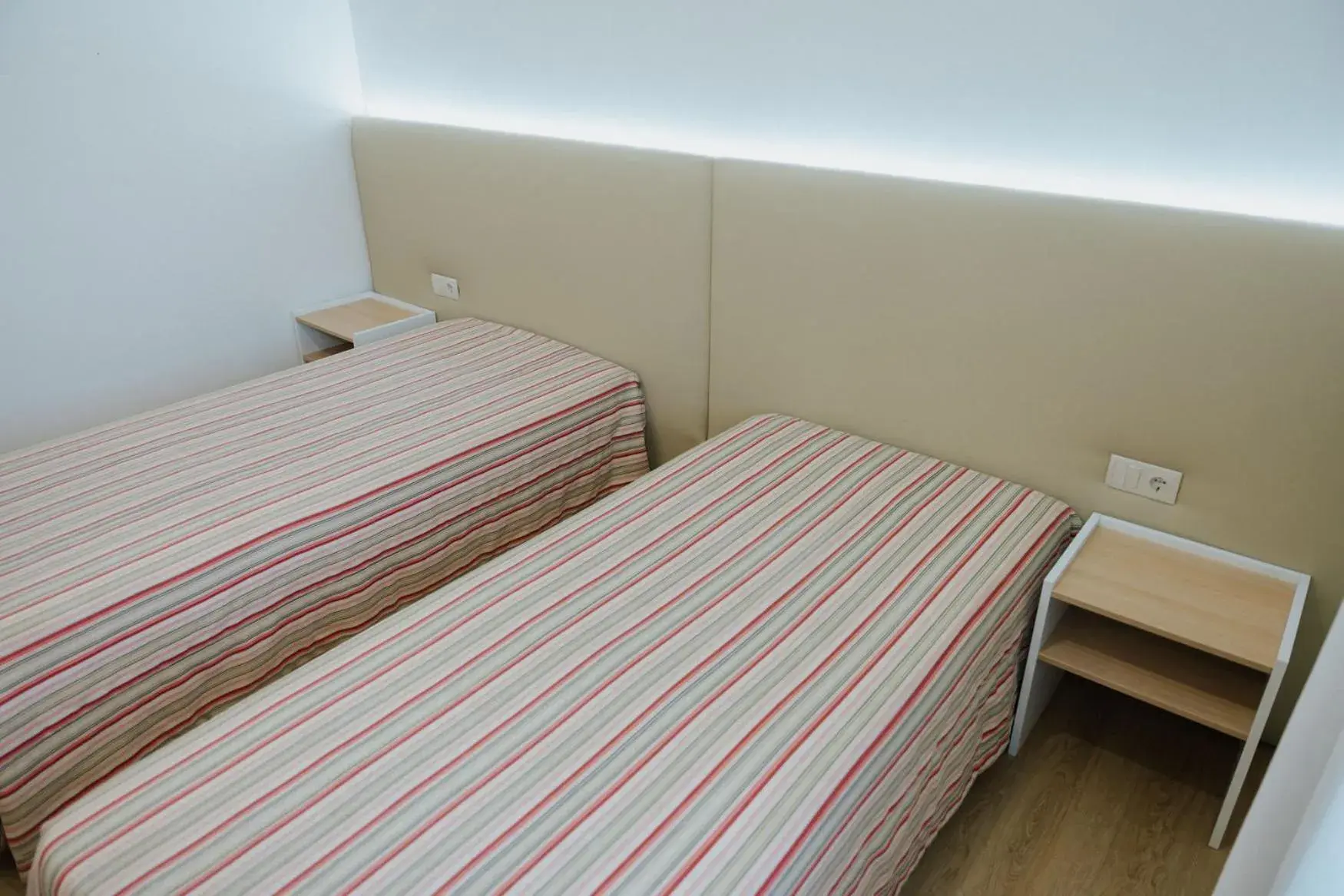 Twin Room - single occupancy in Hotel O Encontro Twin Room - single occupancy in Hotel O Encontro