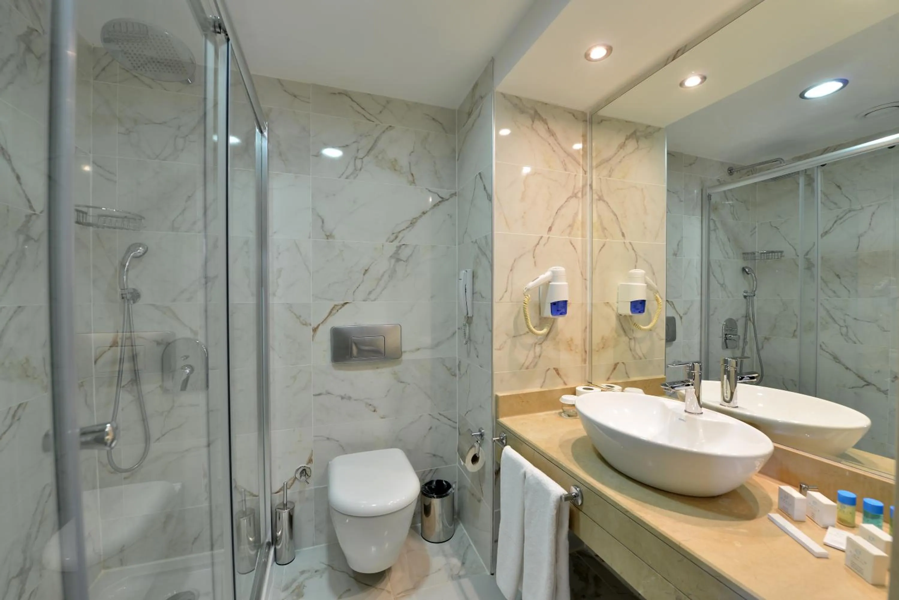 Bathroom in Lucida Beach Hotel - Ultra All Inclusive