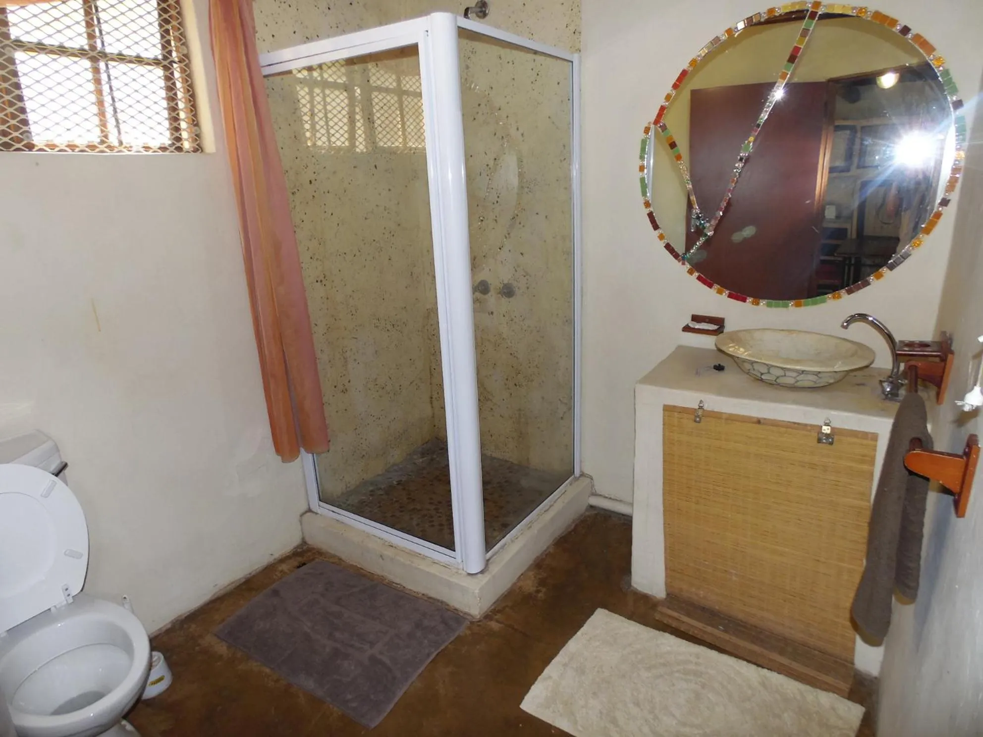 Bathroom in Hazyview Country Cottages