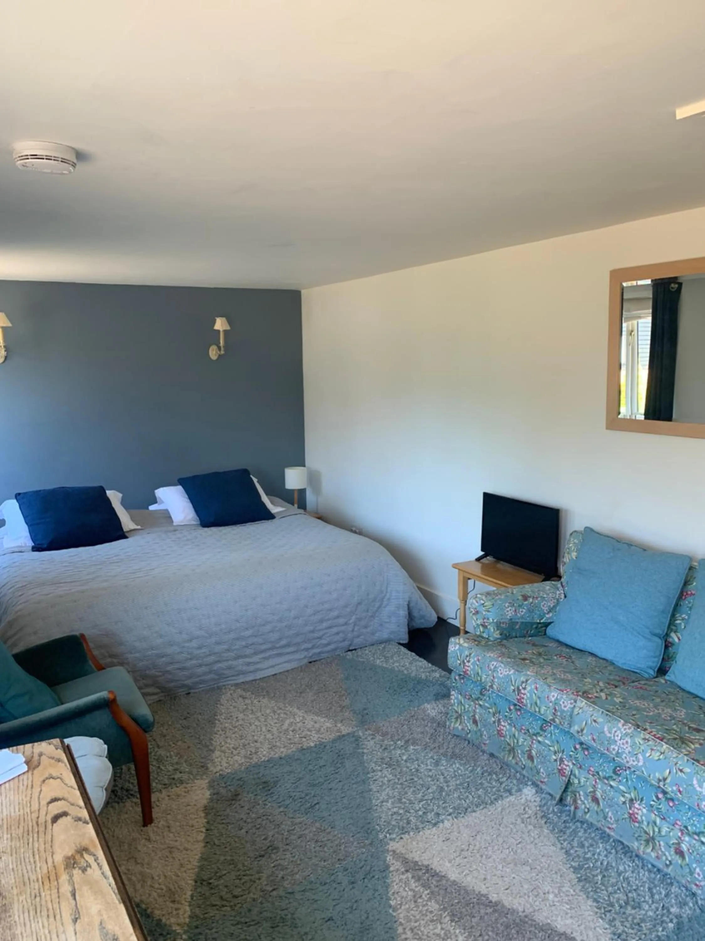 Bed in Bluebell Barn