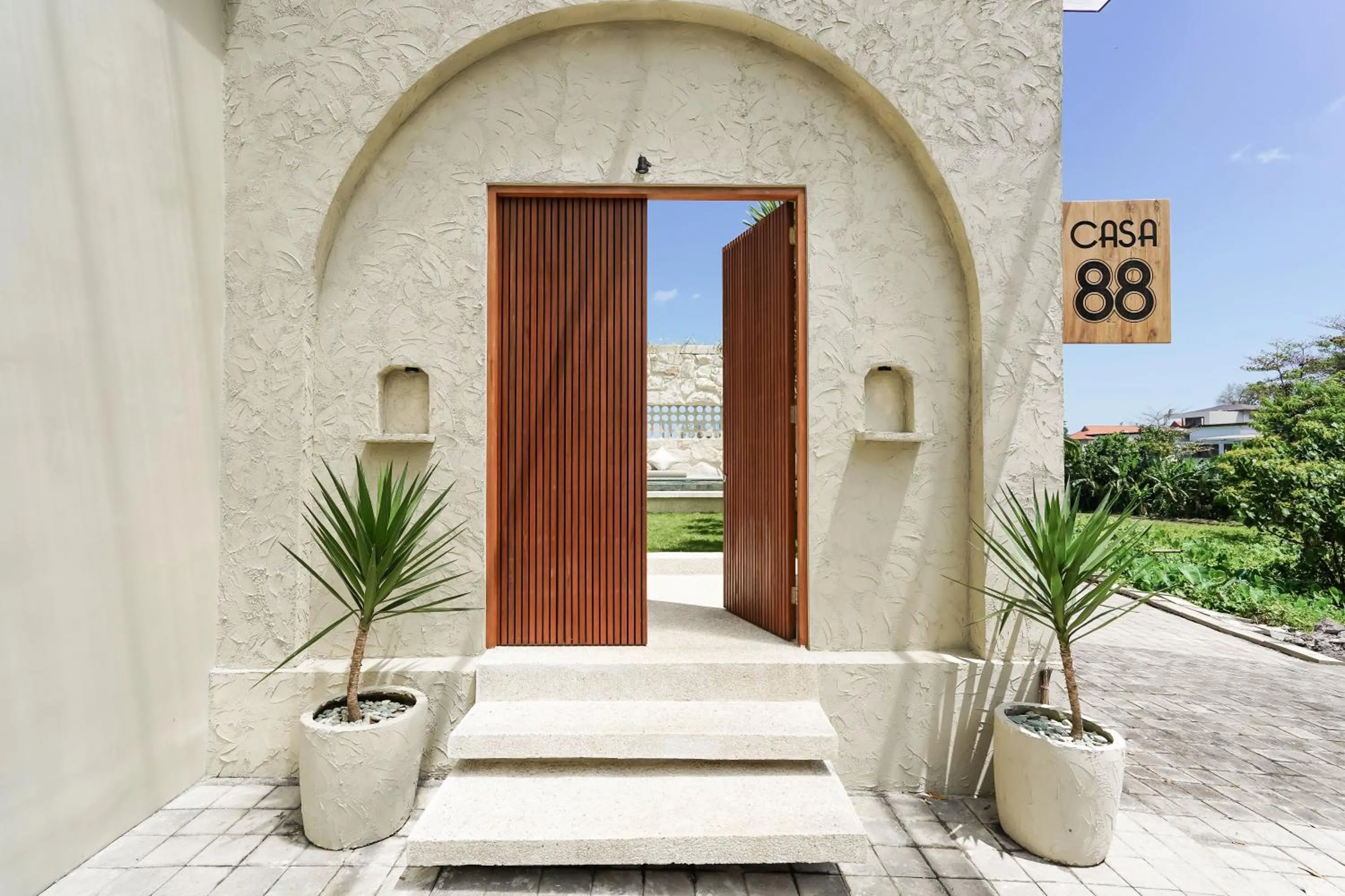 Facade/entrance in Casa 88 Berawa
