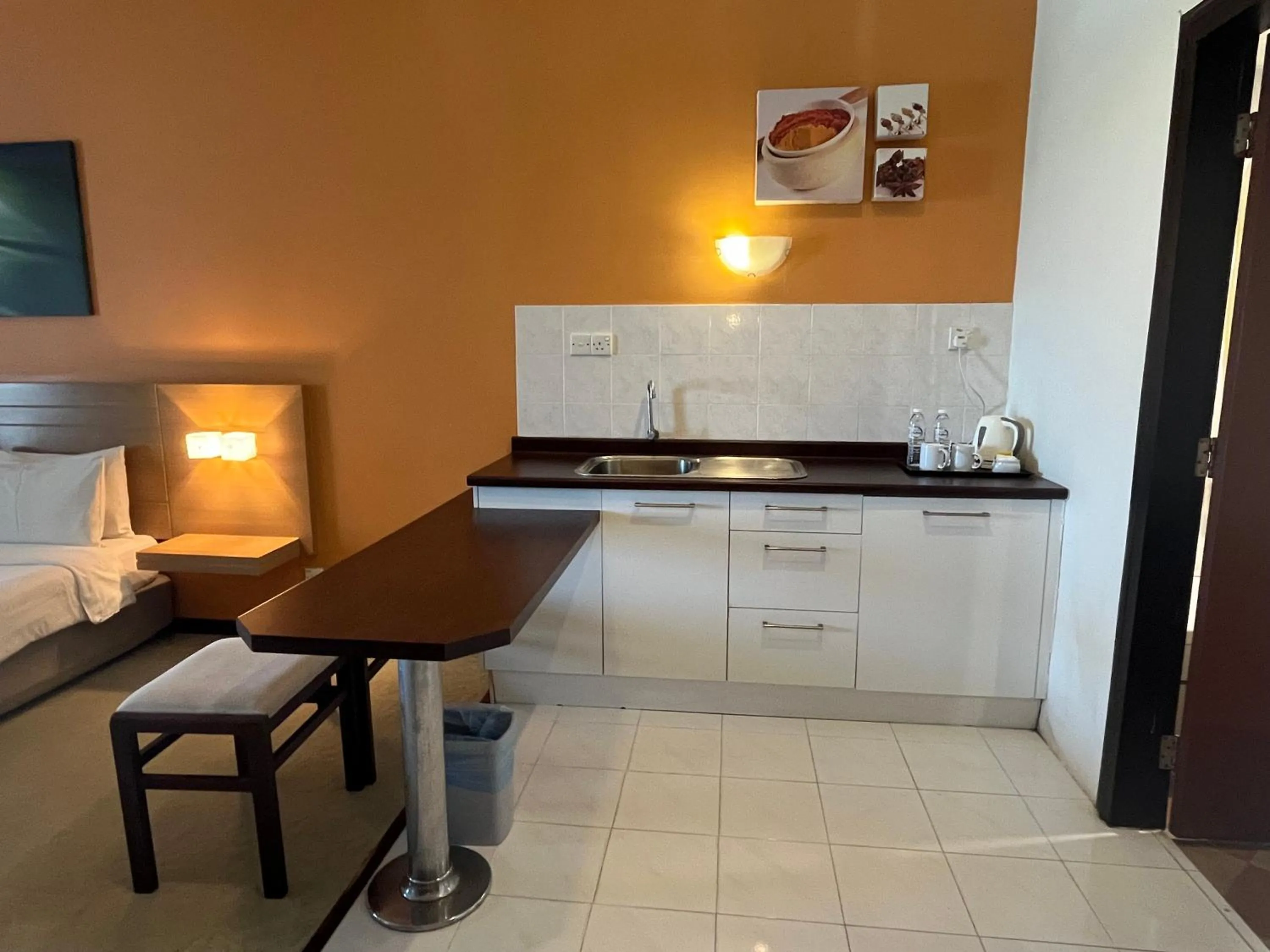 Kitchen or kitchenette in Paradise by the Sea in Penang by Veron at Rainbow Paradise