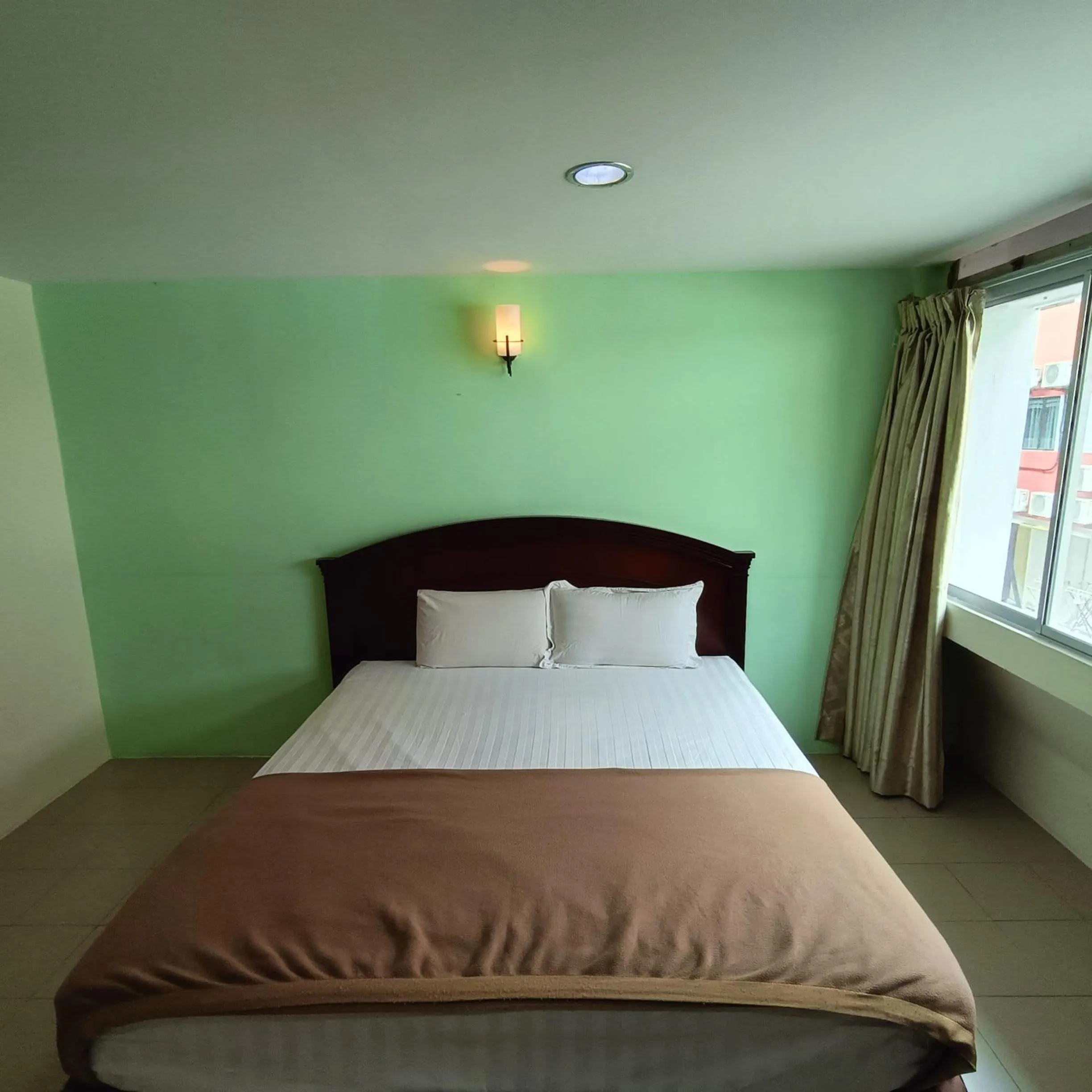 Bed in Best One Hotel