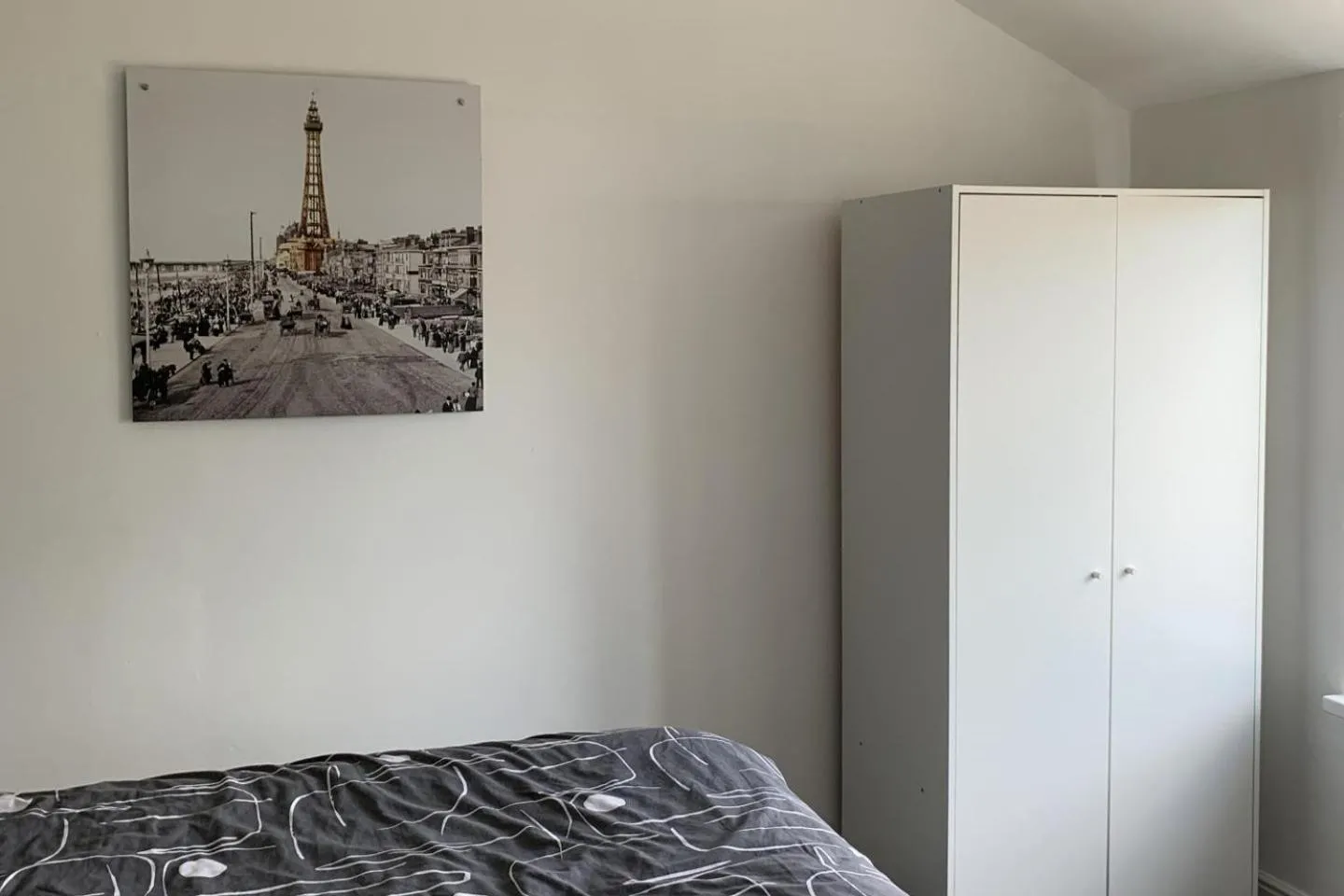 House - Sleeps 5 - Pet friendly - Garden - Parking