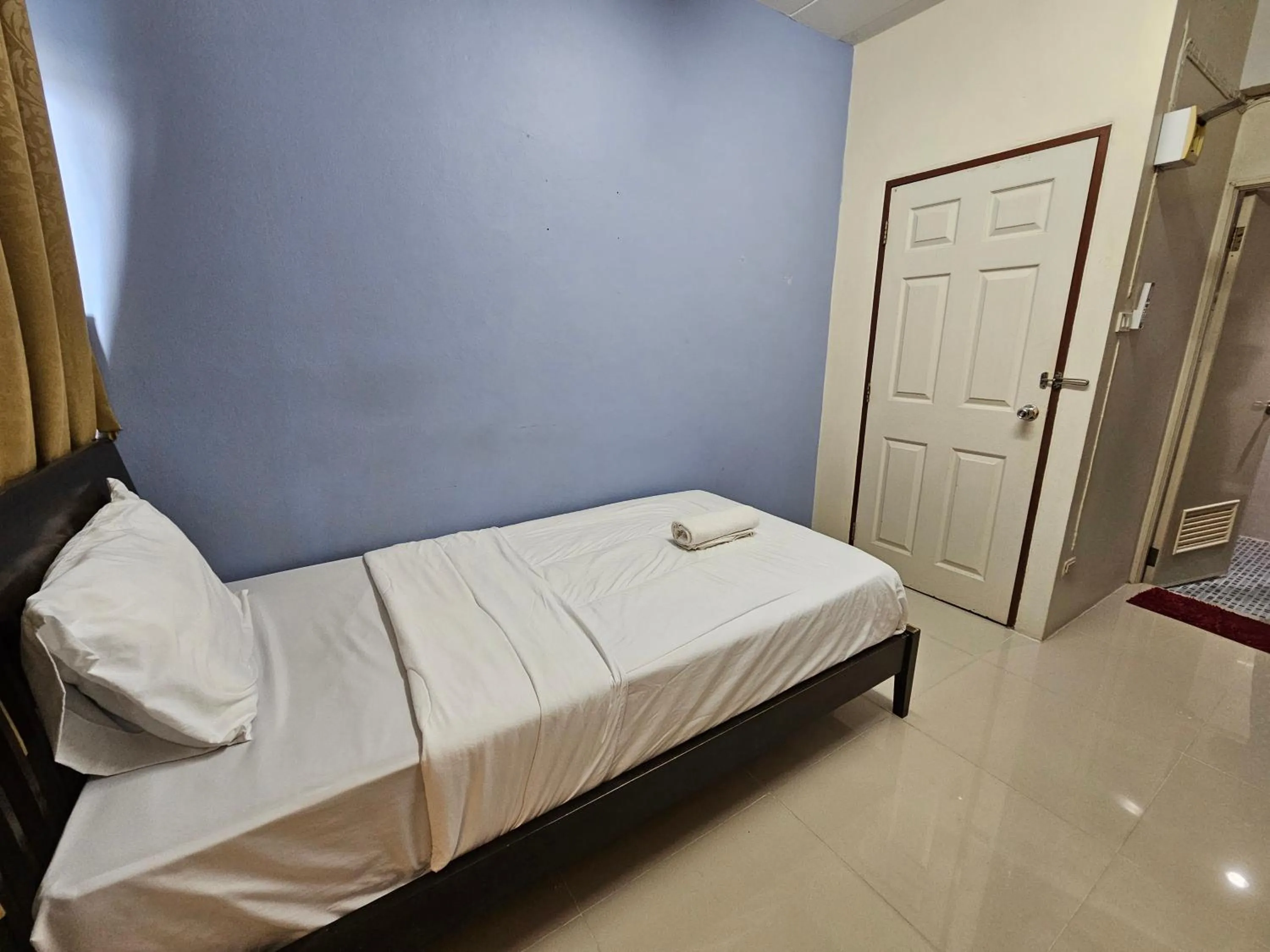 Bedroom in Si Fah at Bangsaen Hotel