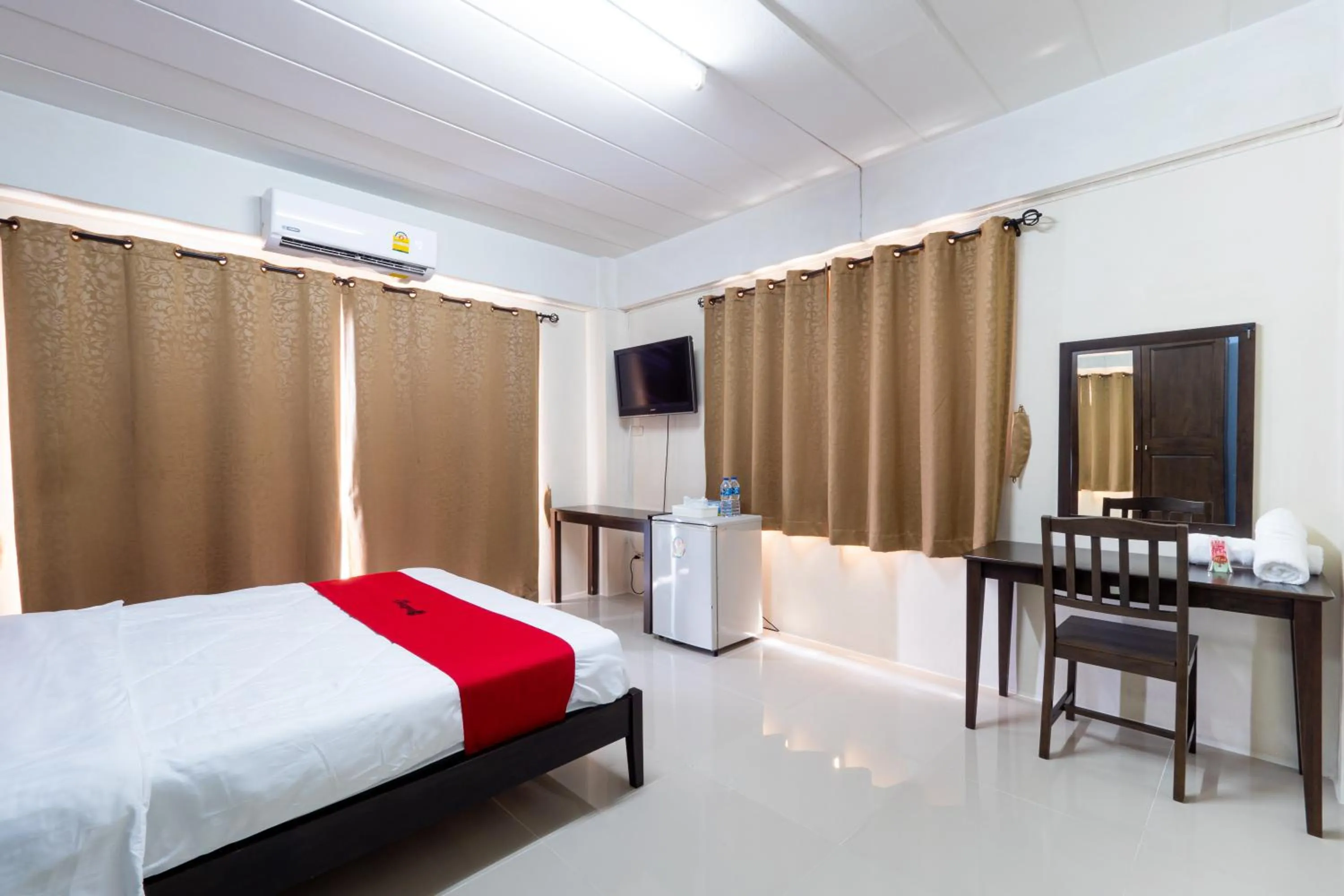 Photo of the whole room in Si Fah at Bangsaen Hotel