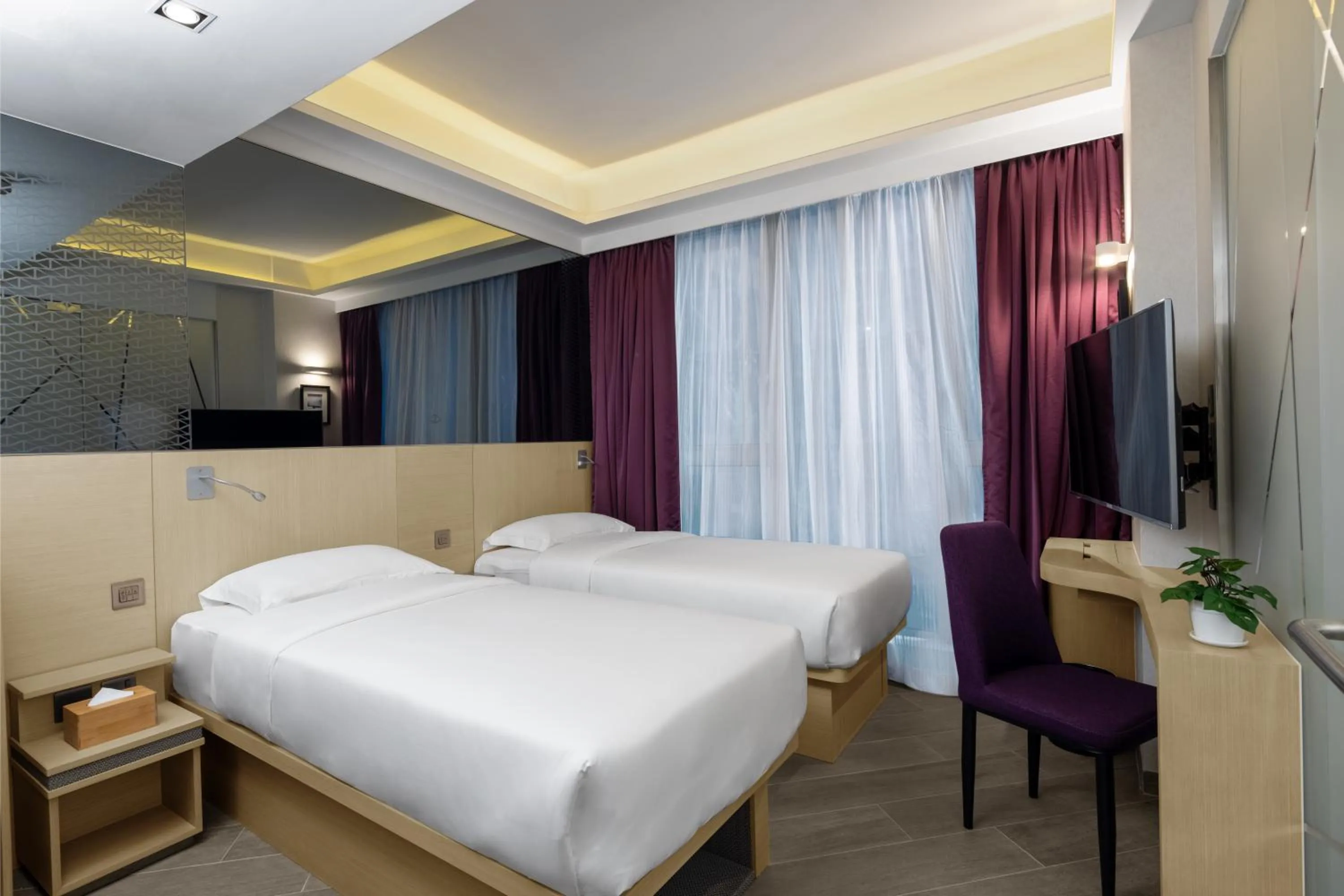 Bedroom, Bed in Starphire Hotel