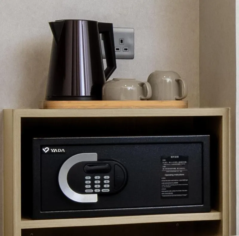 Coffee/tea facilities in Starphire Hotel