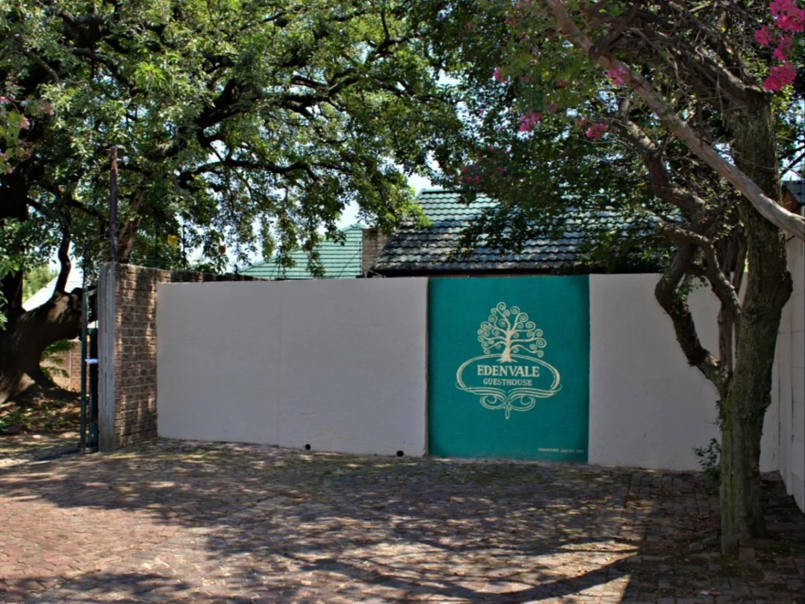 Property building in Edenvale Guest House