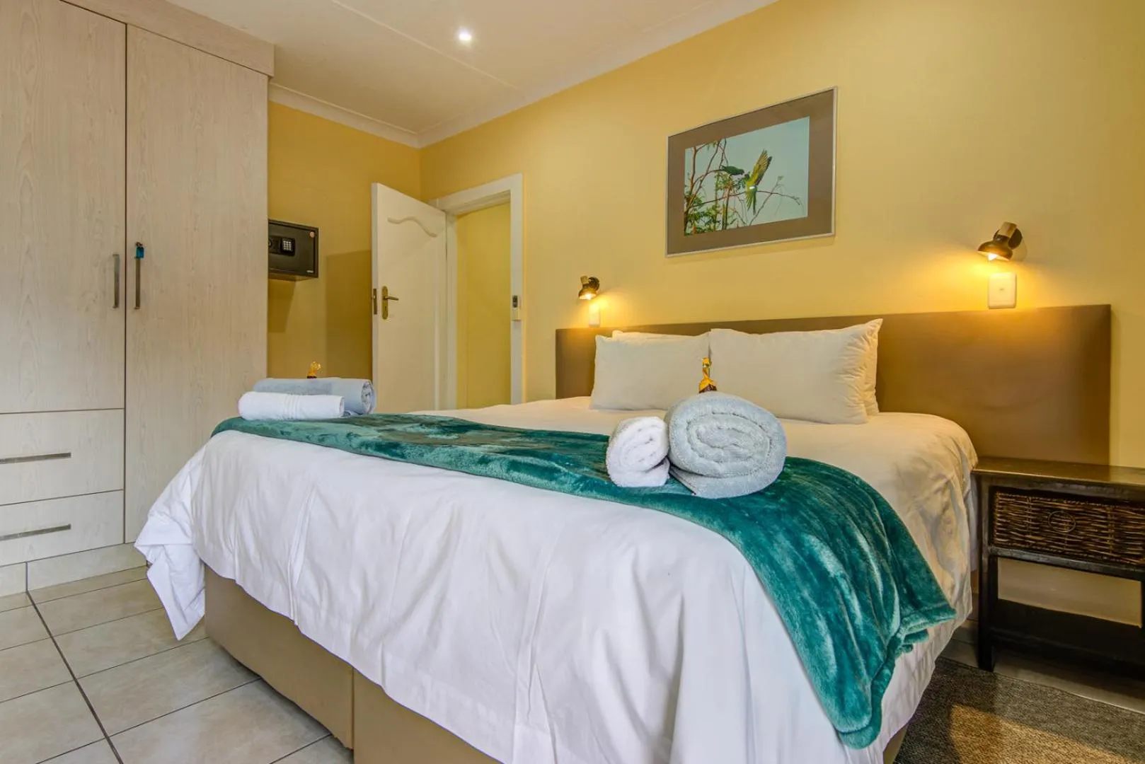 Bedroom, Bed in Edenvale Guest House