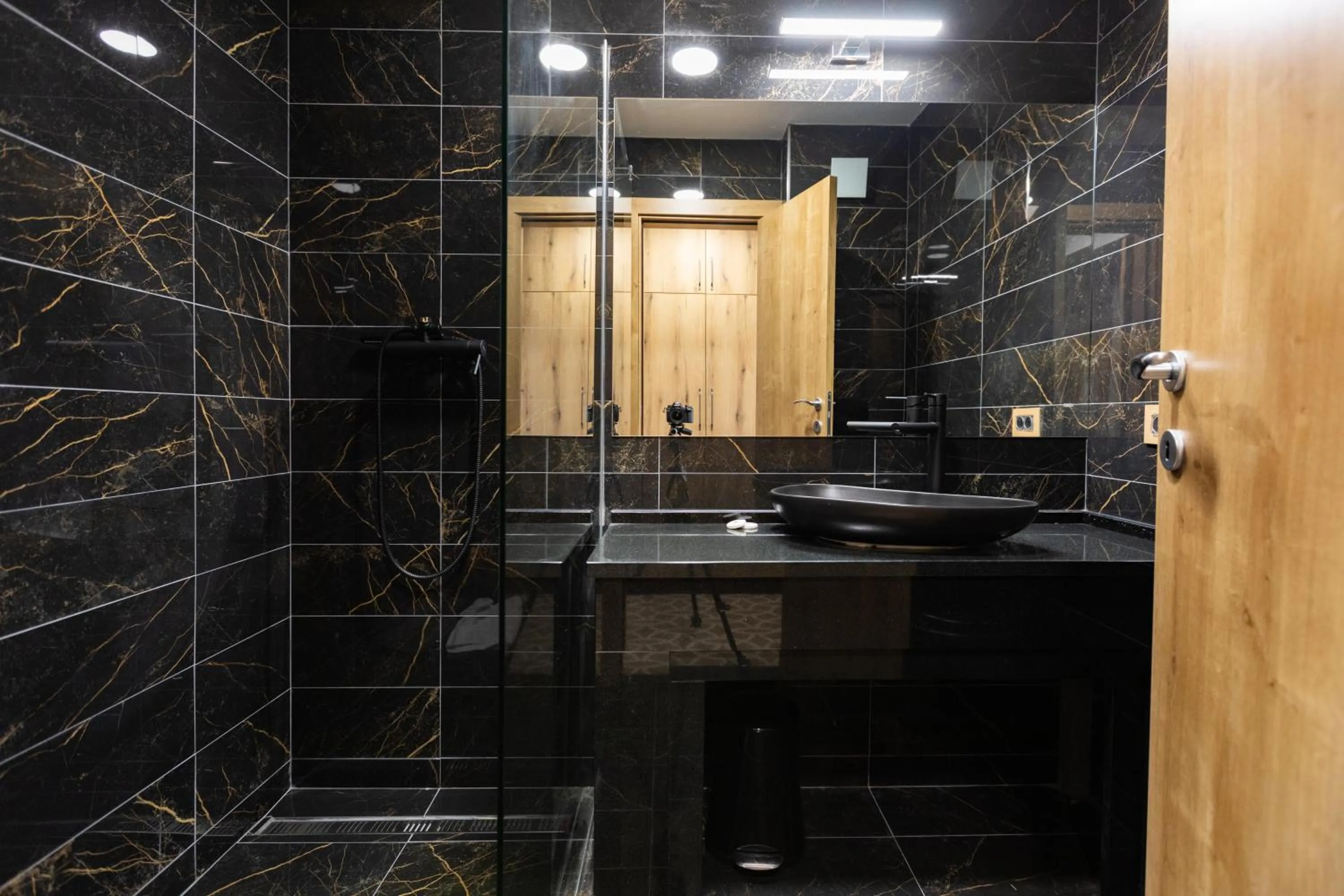 Bathroom in Hotel Livnica