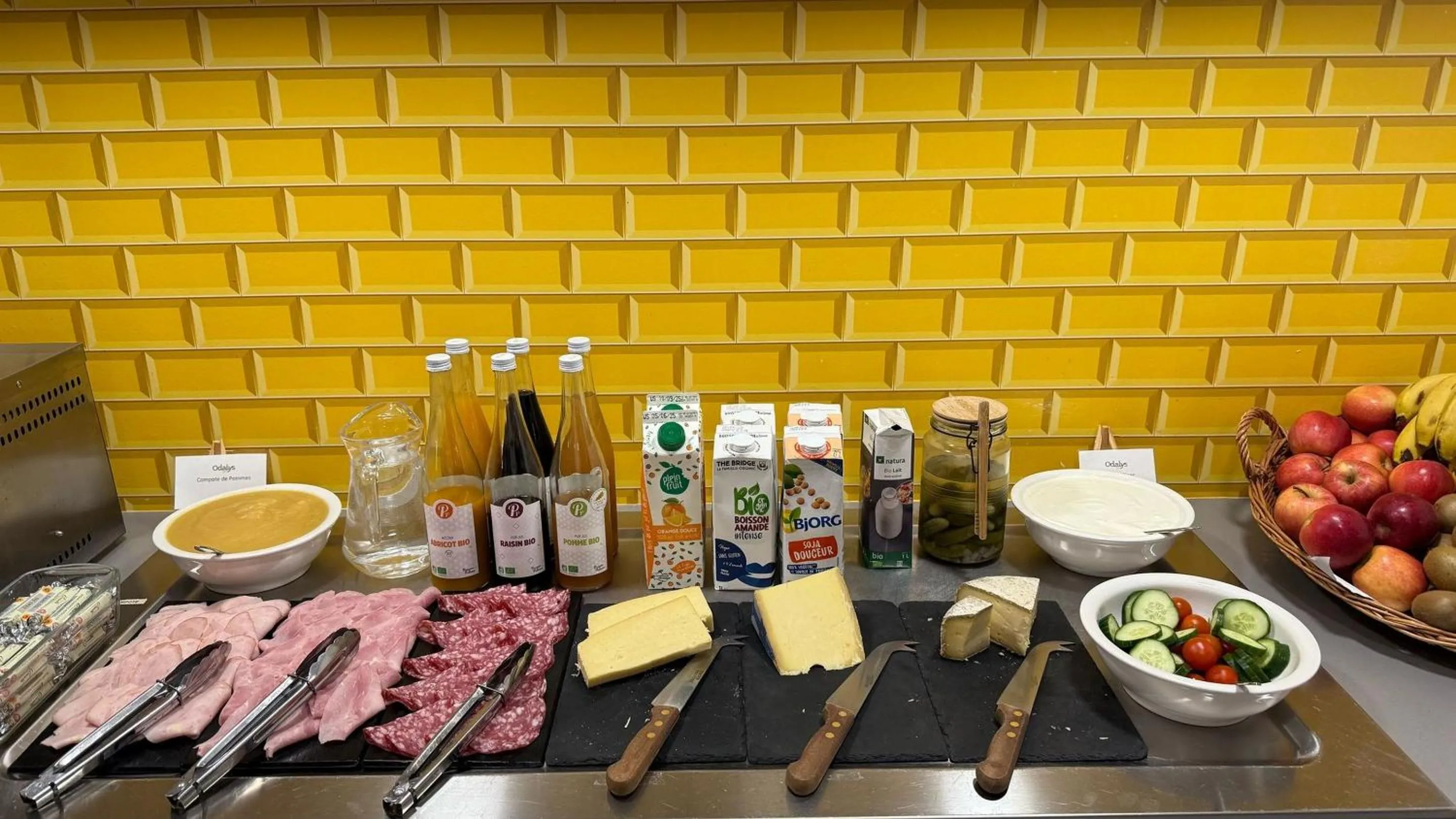 Breakfast in Appart Hotel Odalys City Toulouse Blagnac Aéroport