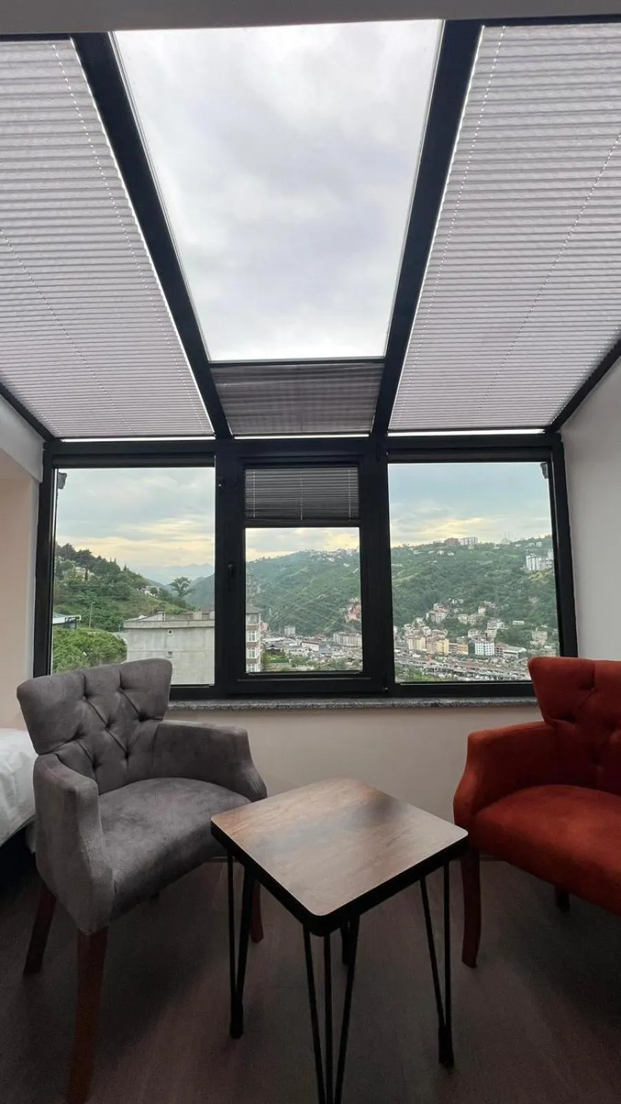 Natural landscape in Melissa Suite