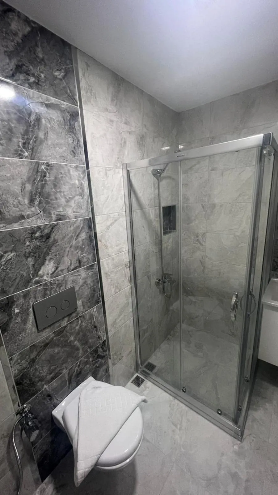 Shower in Melissa Suite